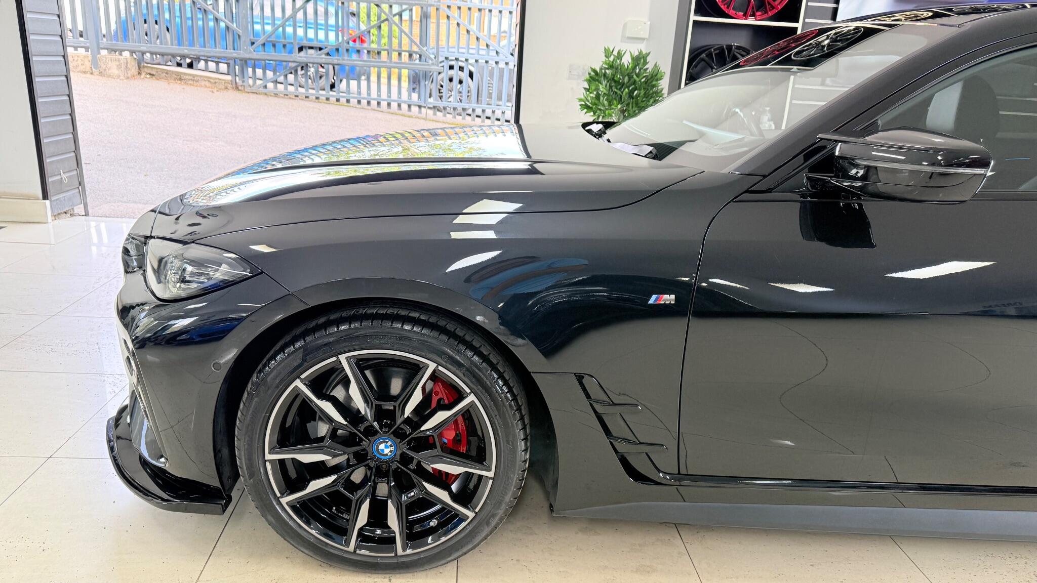 BMW I4 view 53