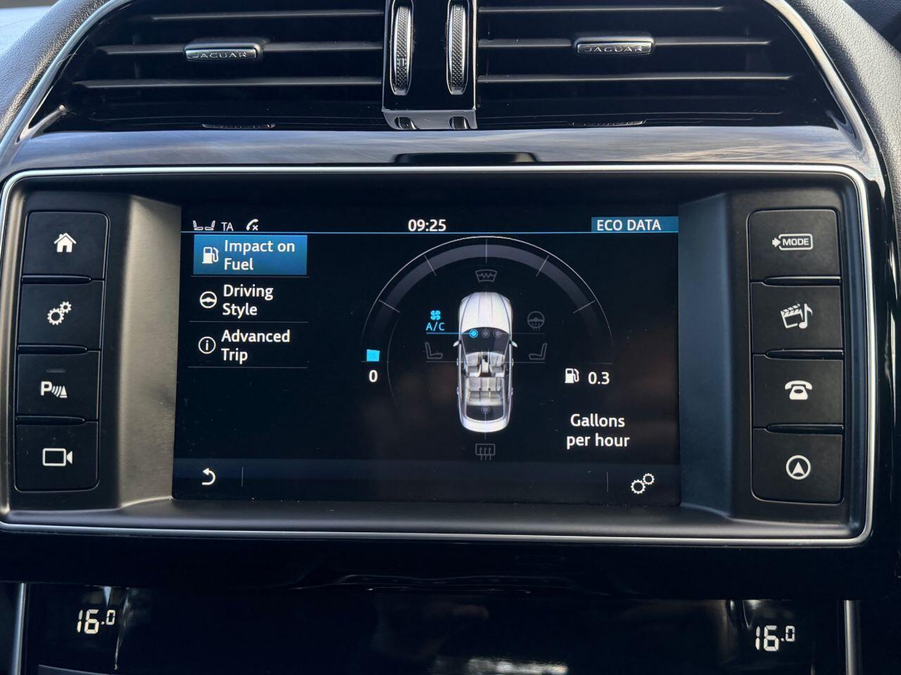 Jaguar Xe view 46
