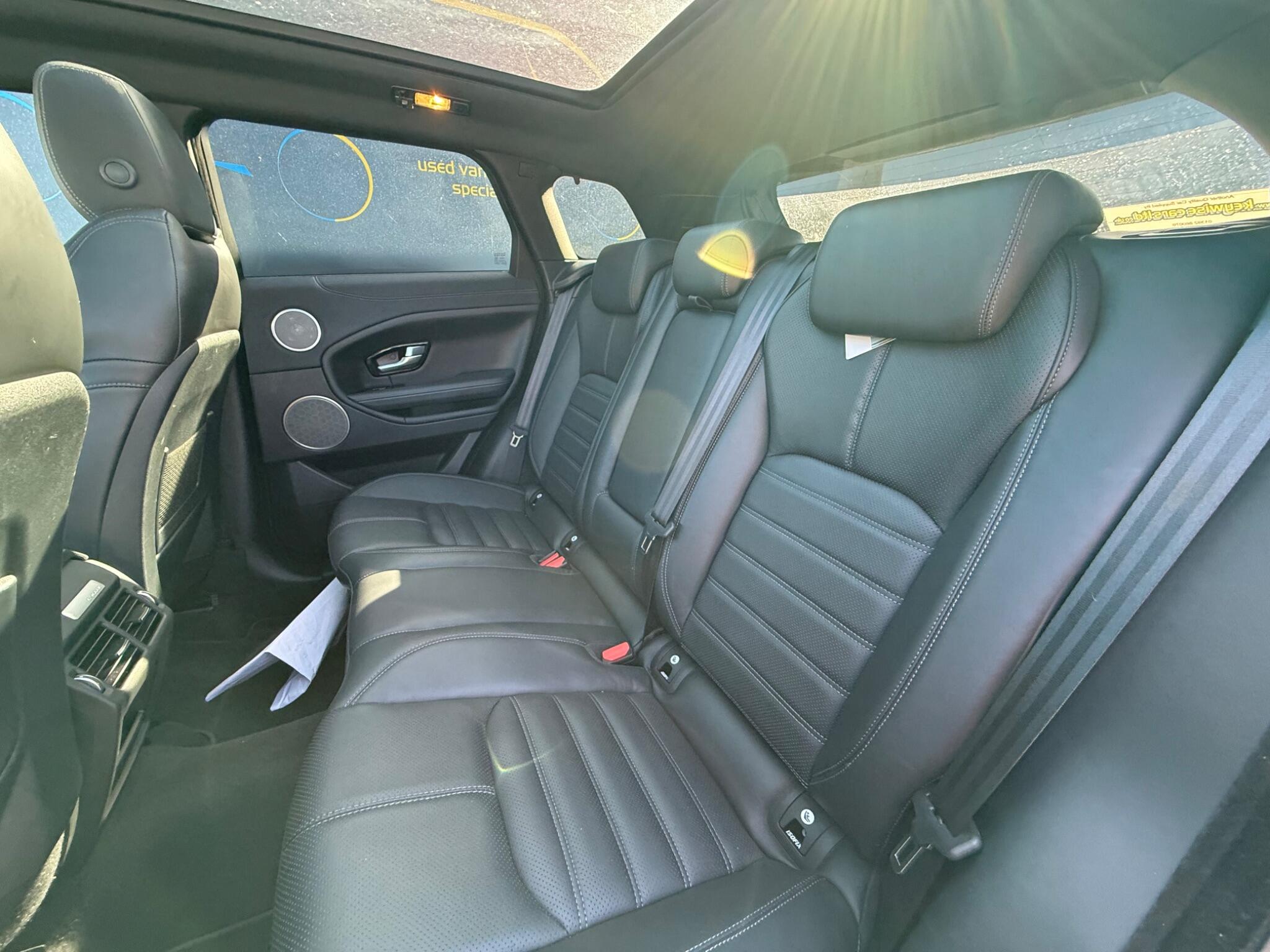 Land Rover Range Rover Evoque view 21