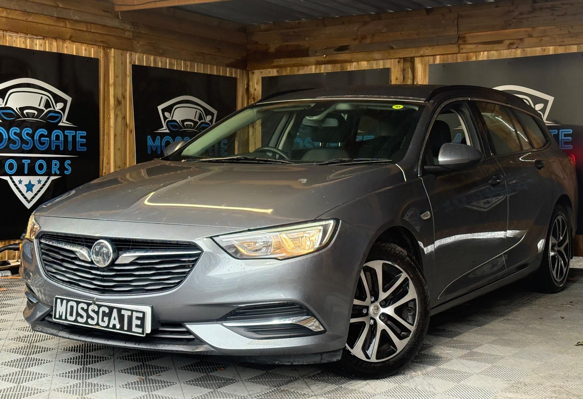 Vauxhall Insignia view 5