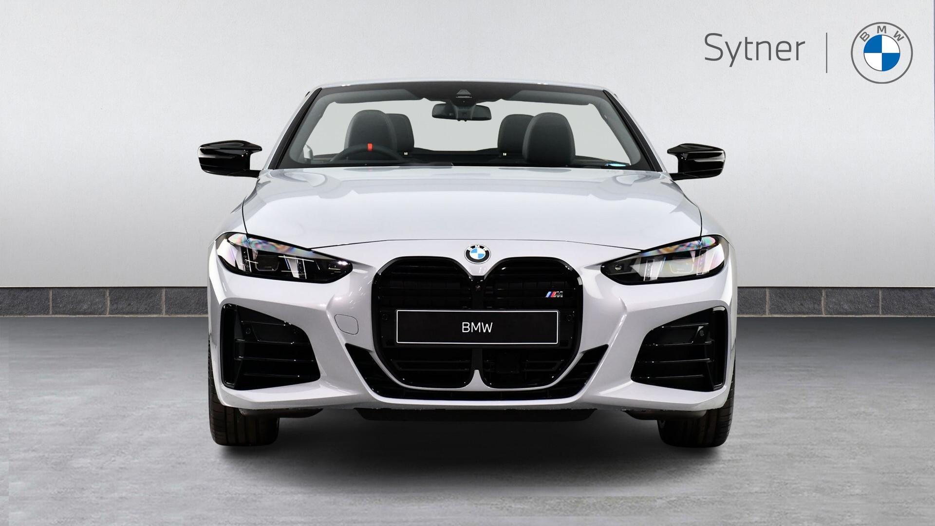 BMW 4 Series view 16