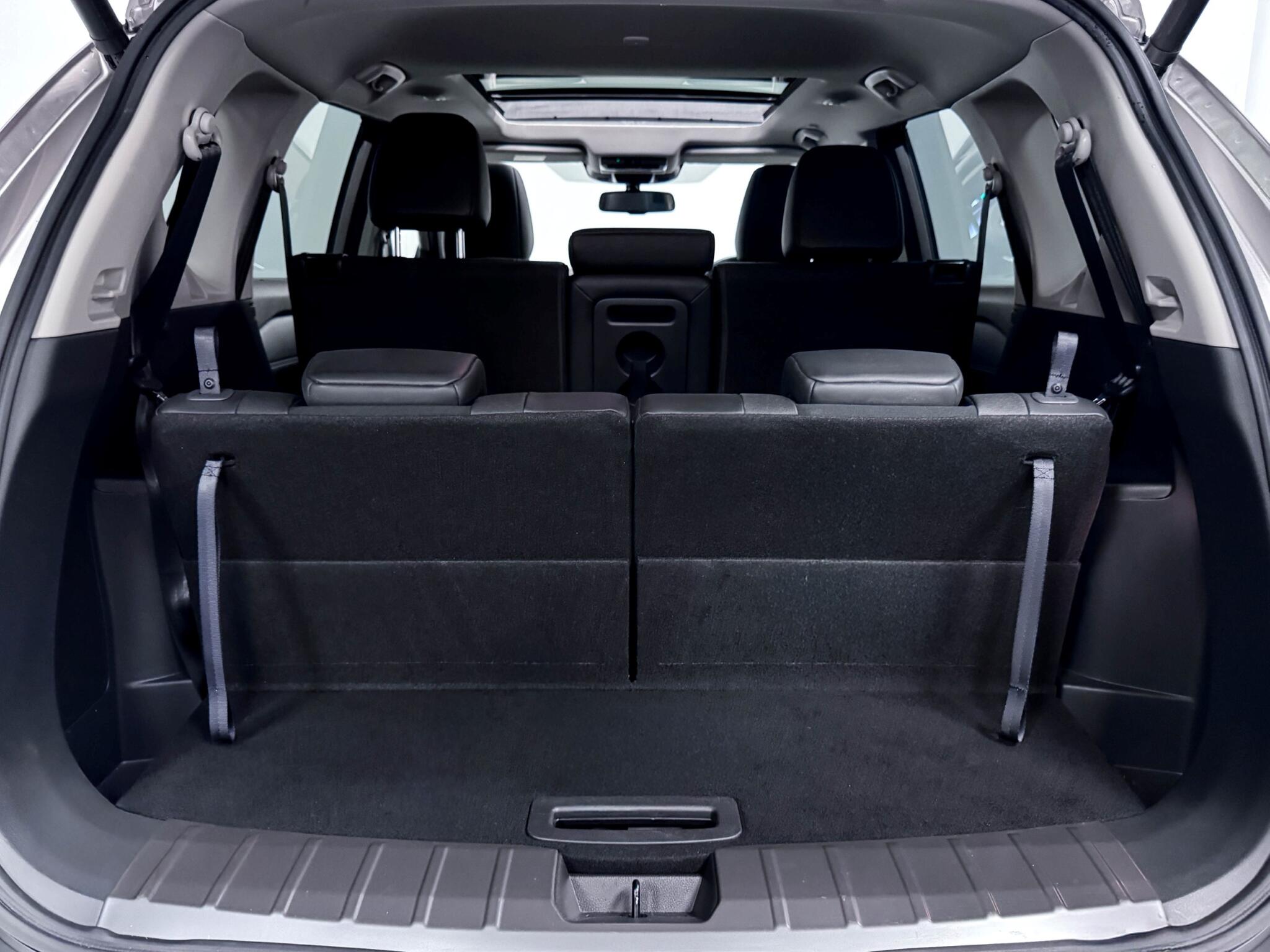 Nissan X-Trail view 7