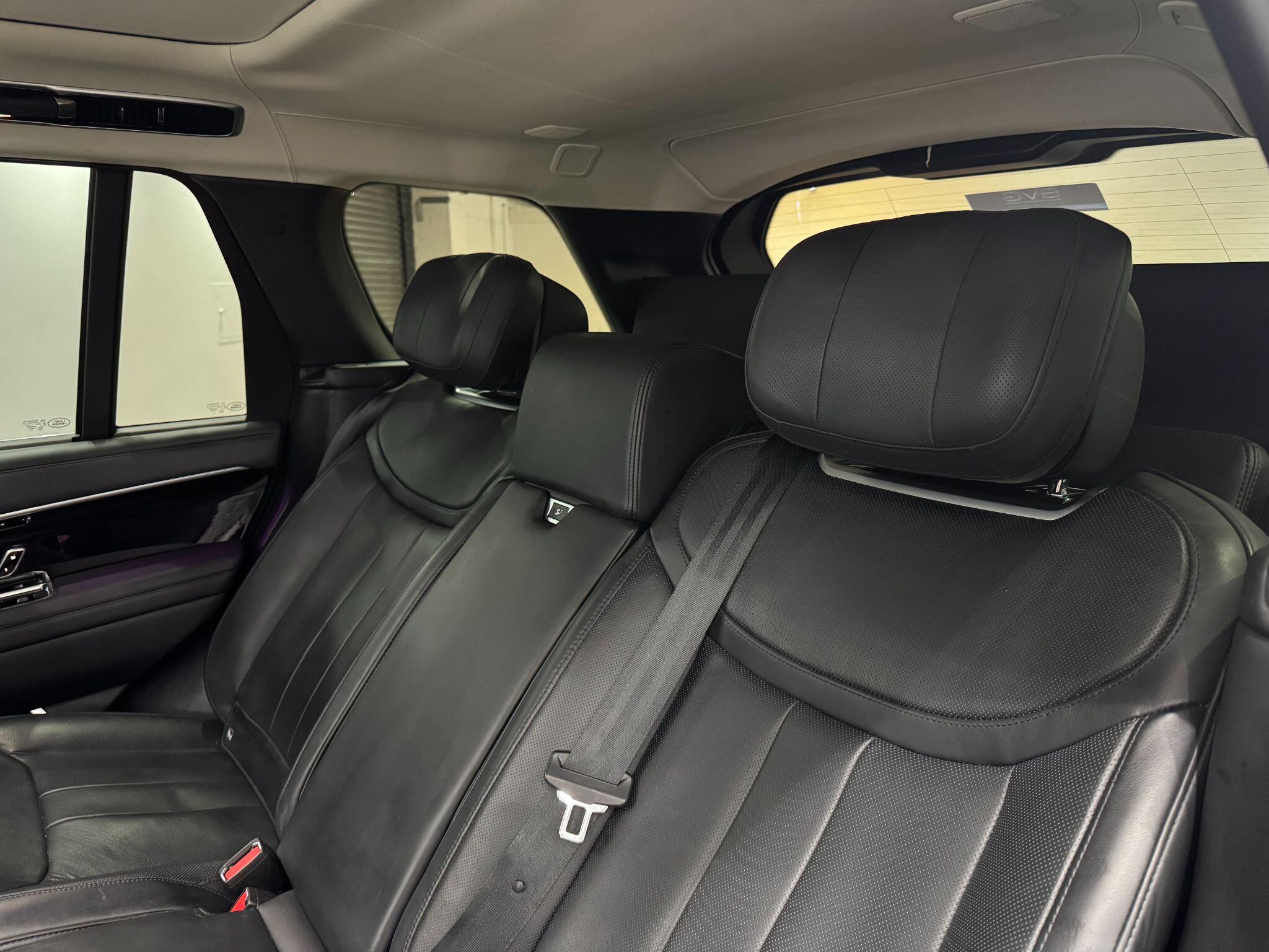 Land Rover Range Rover view 88
