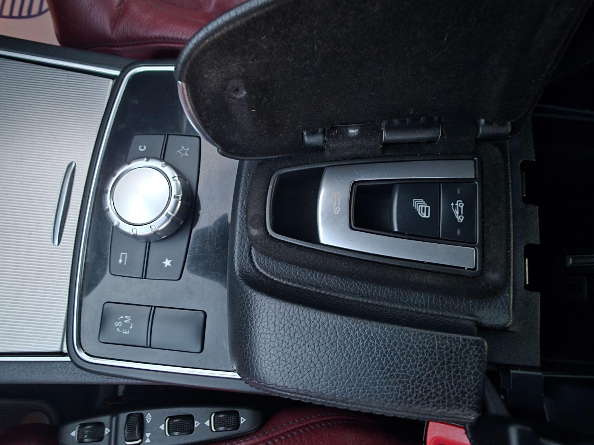 2014 Mercedes-Benz E Class image 29