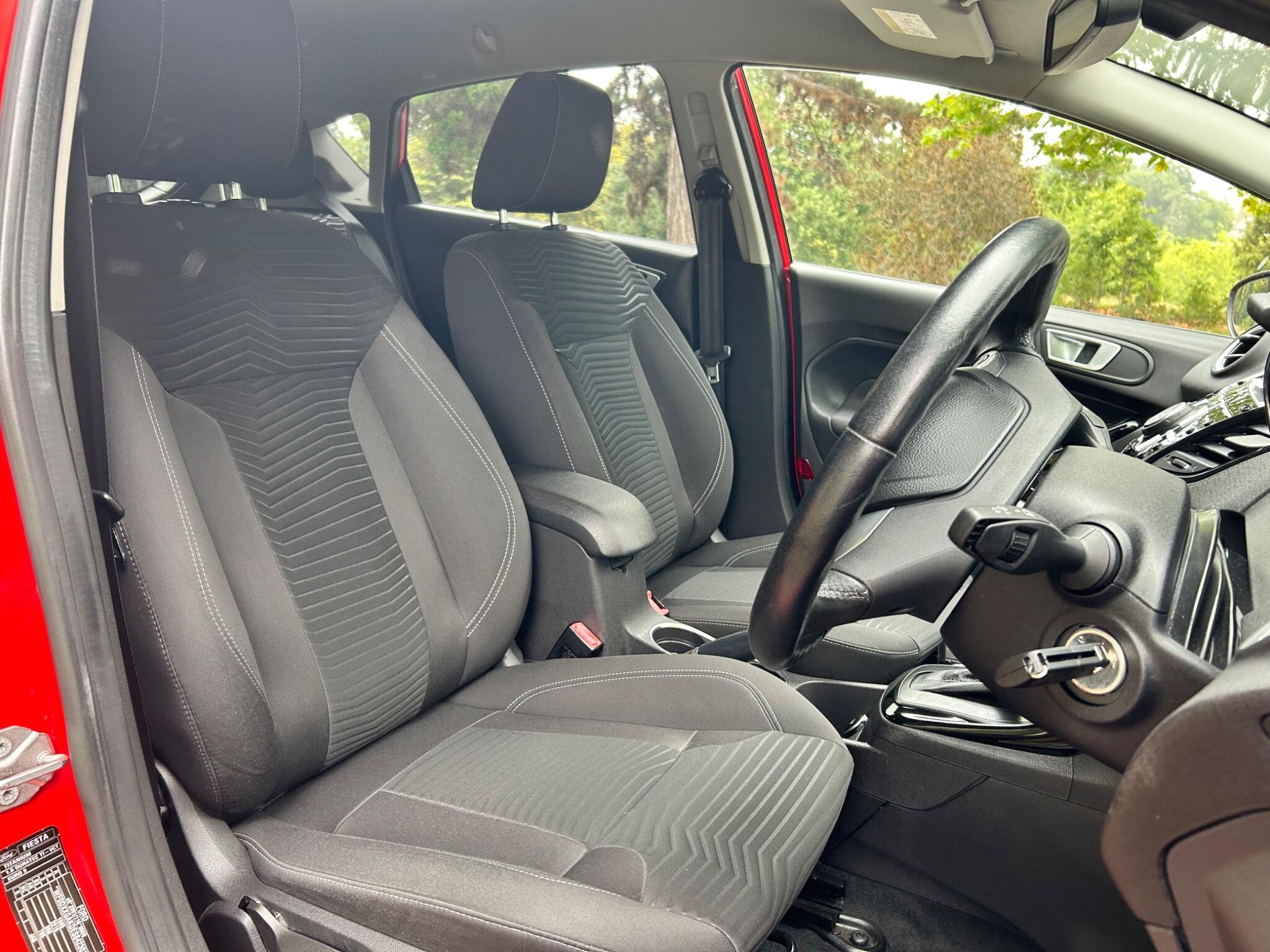 Ford Fiesta view 4