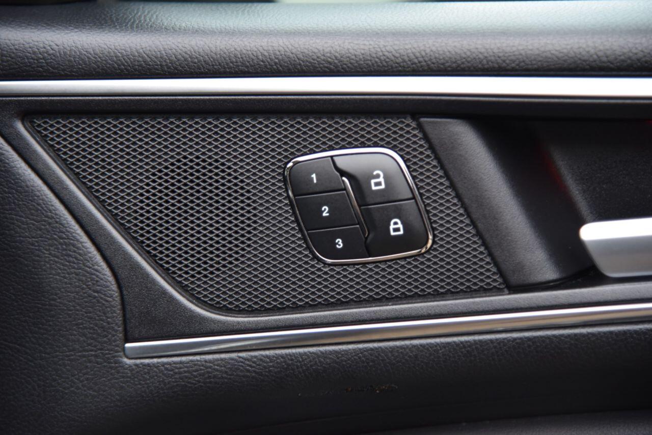 Ford Galaxy view 20