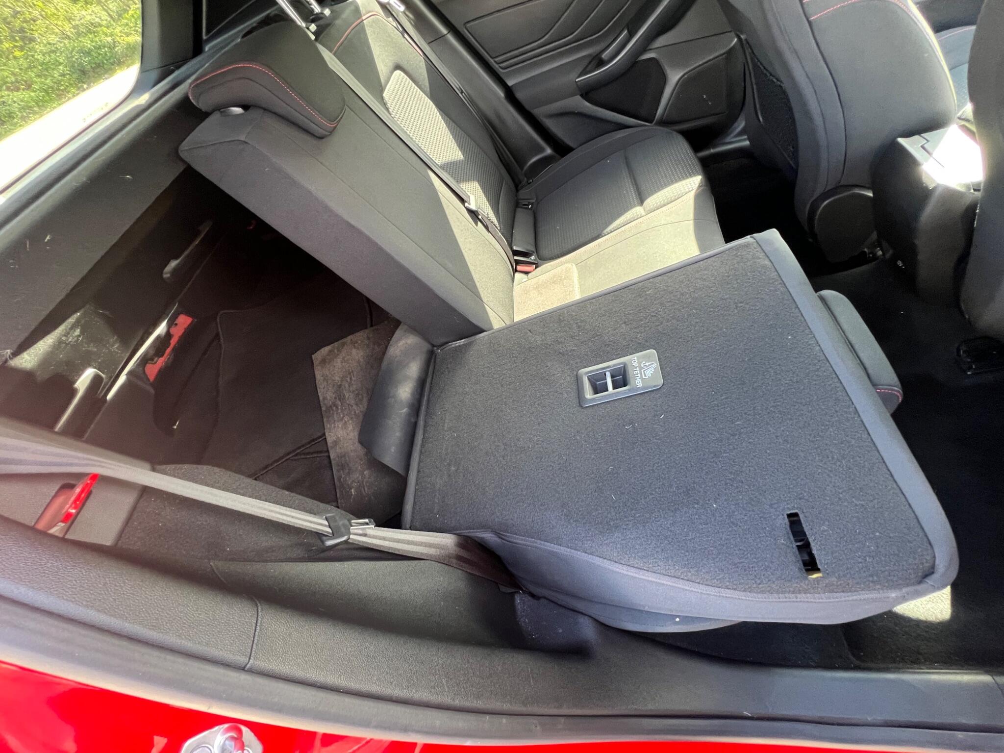 Ford Focus view 21