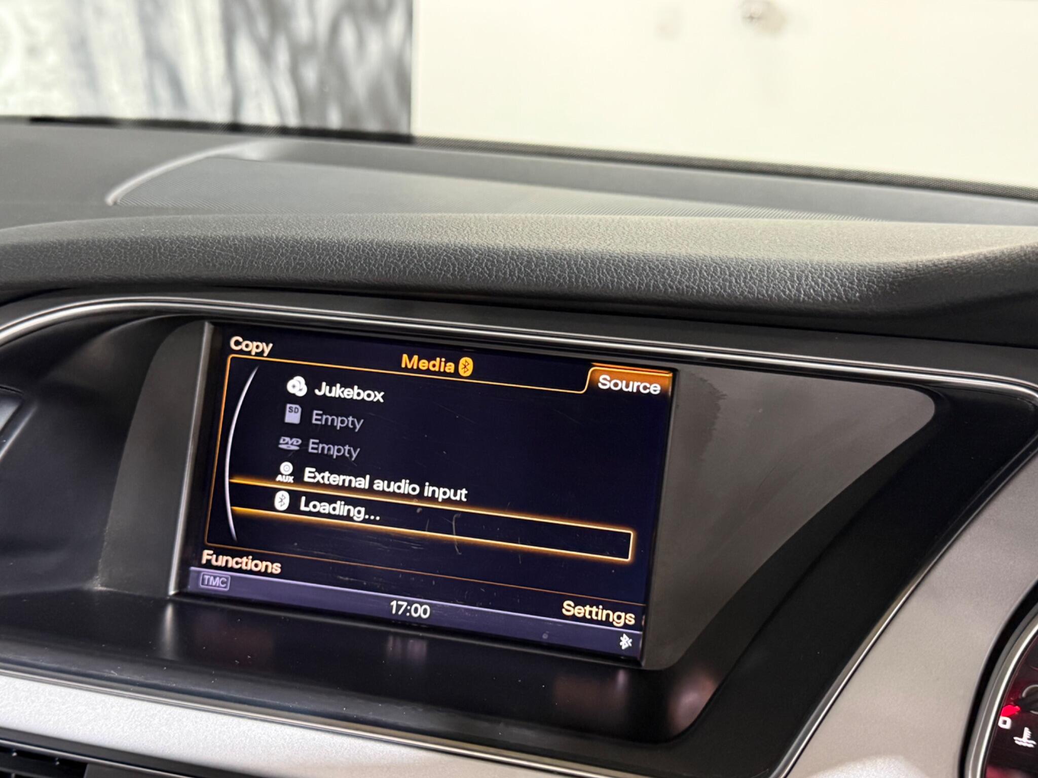 Audi A5 Cabriolet view 22