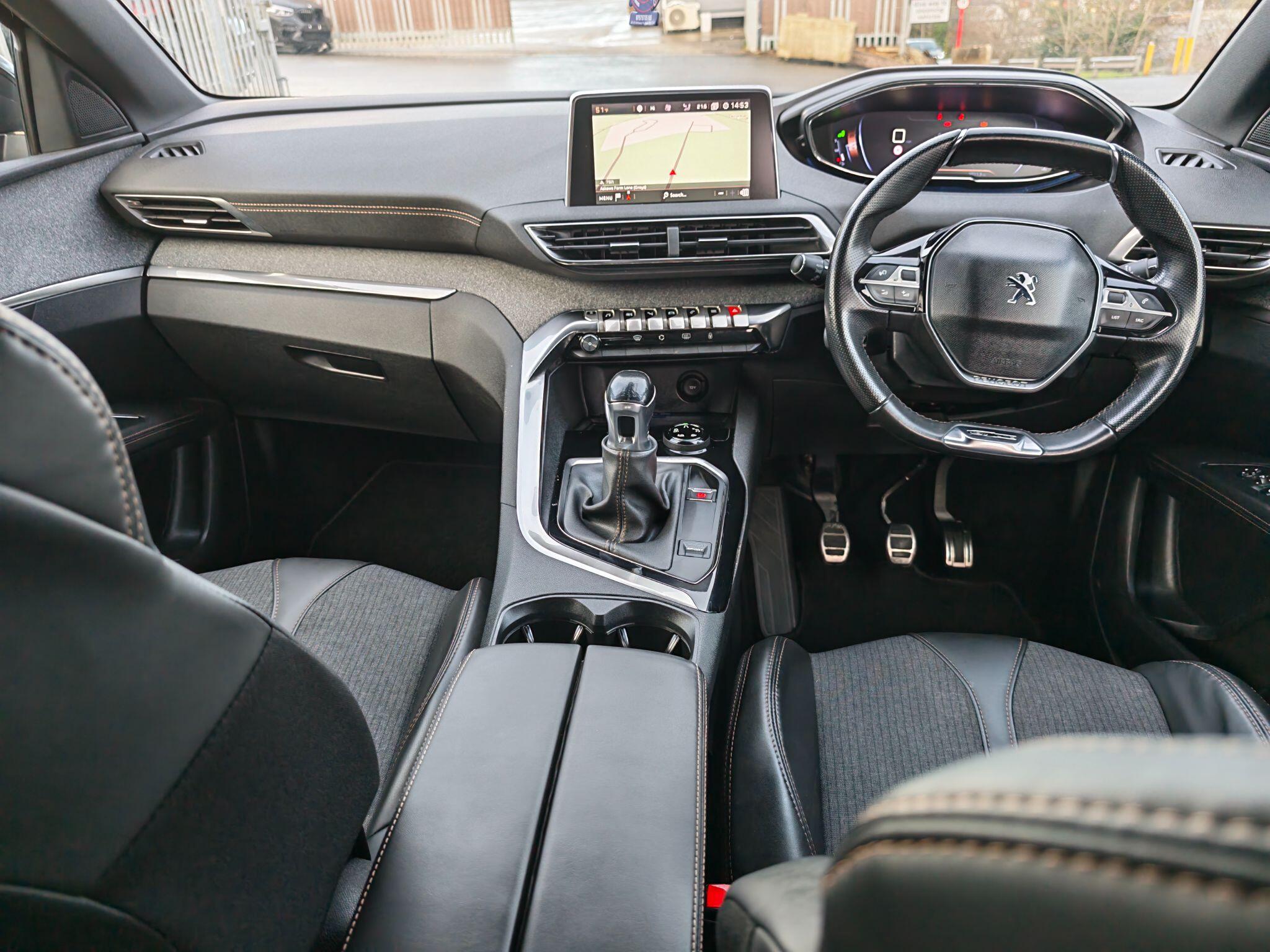 Peugeot 3008 view 27
