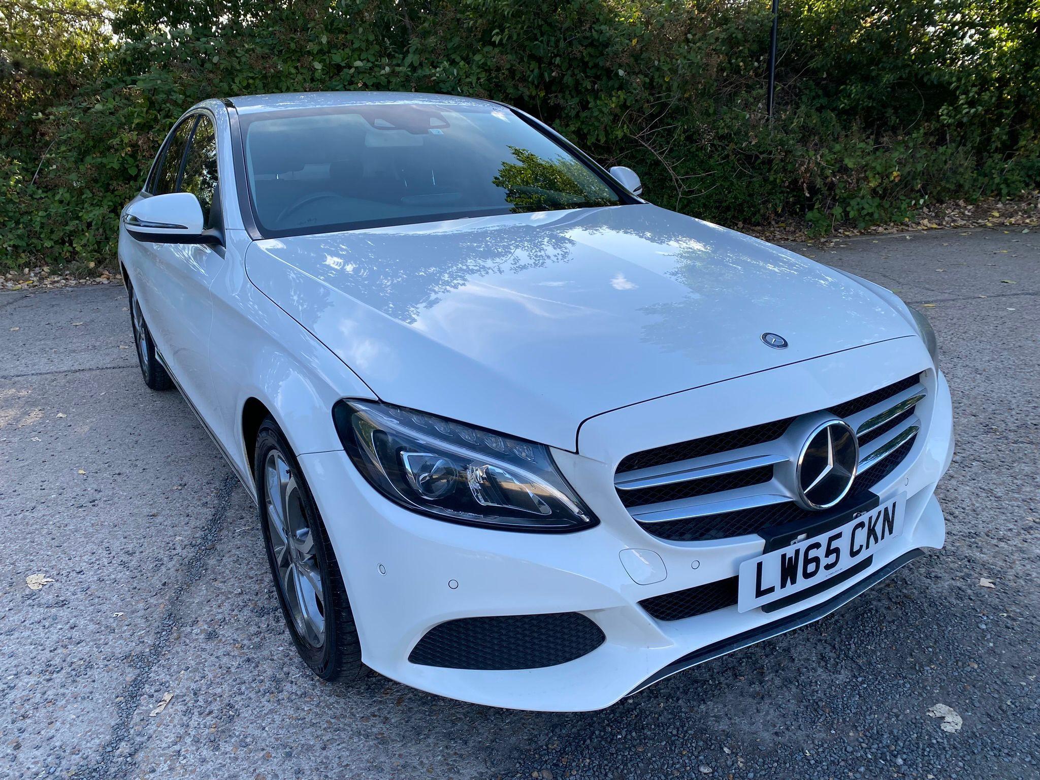 Mercedes-Benz 200