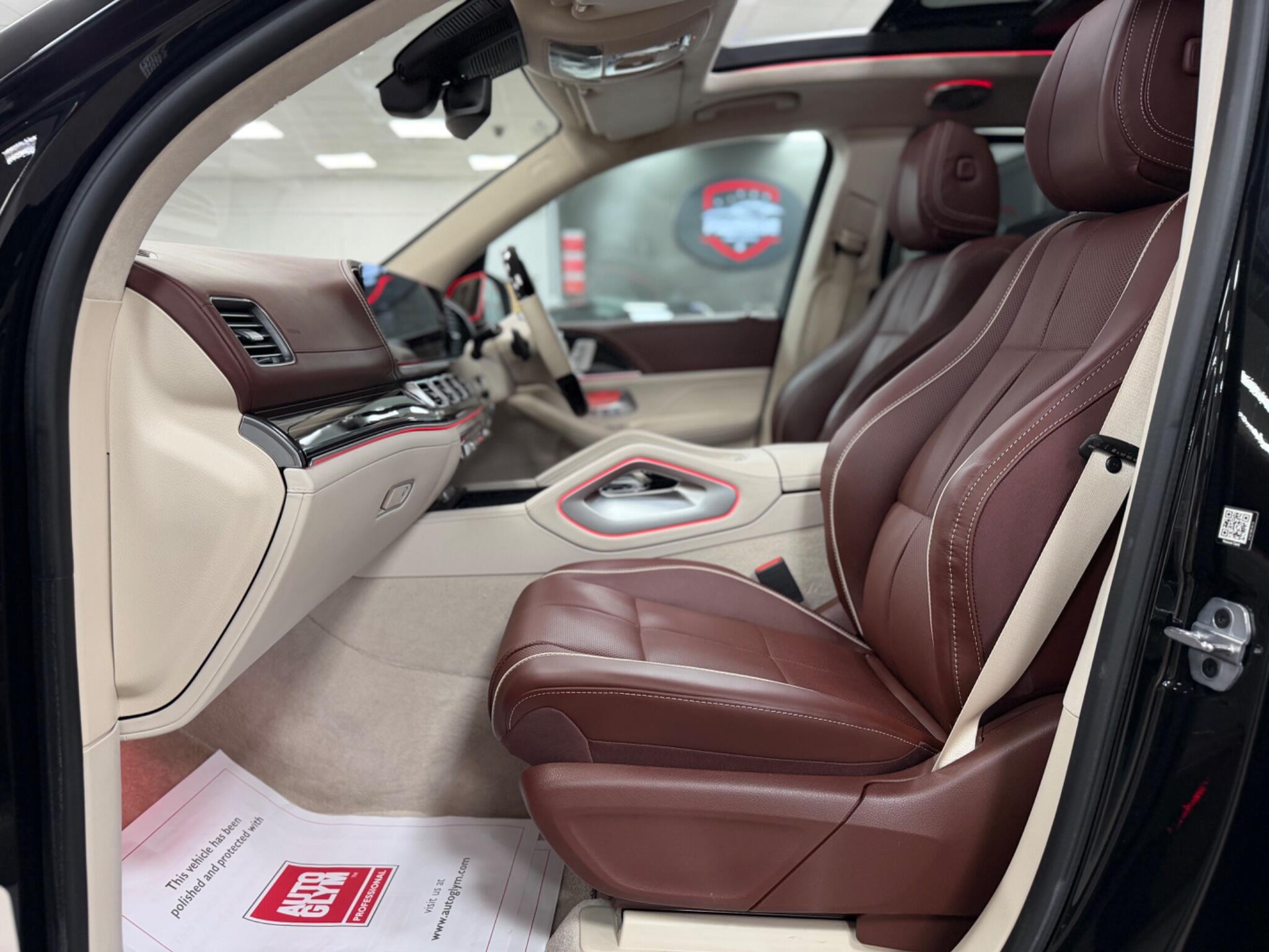 Mercedes-Benz GLS view 38