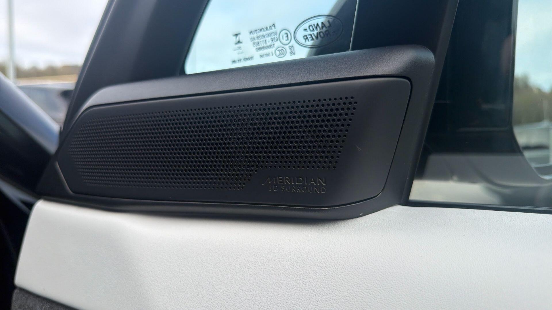 Land Rover Range Rover Sport view 42