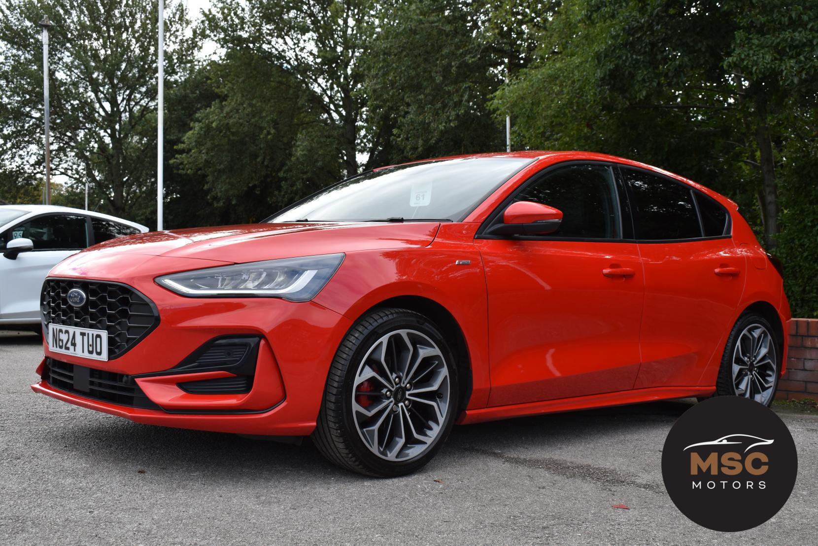 Ford Focus view 6