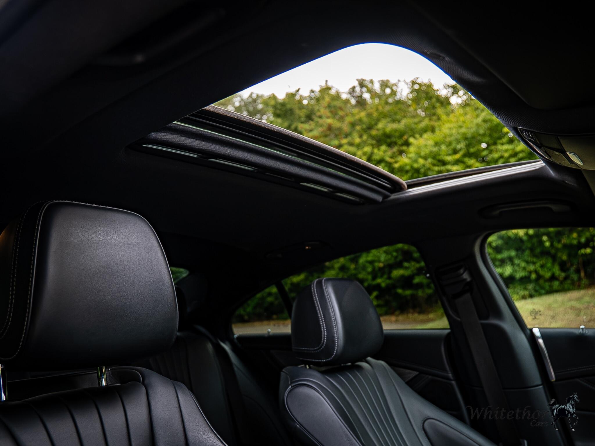 Mercedes-Benz CLS view 14