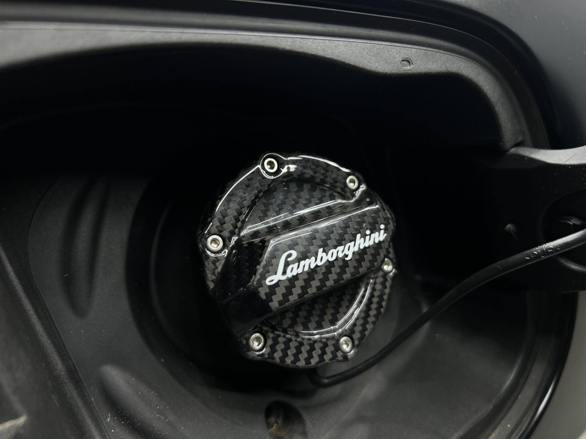 Lamborghini Urus view 69
