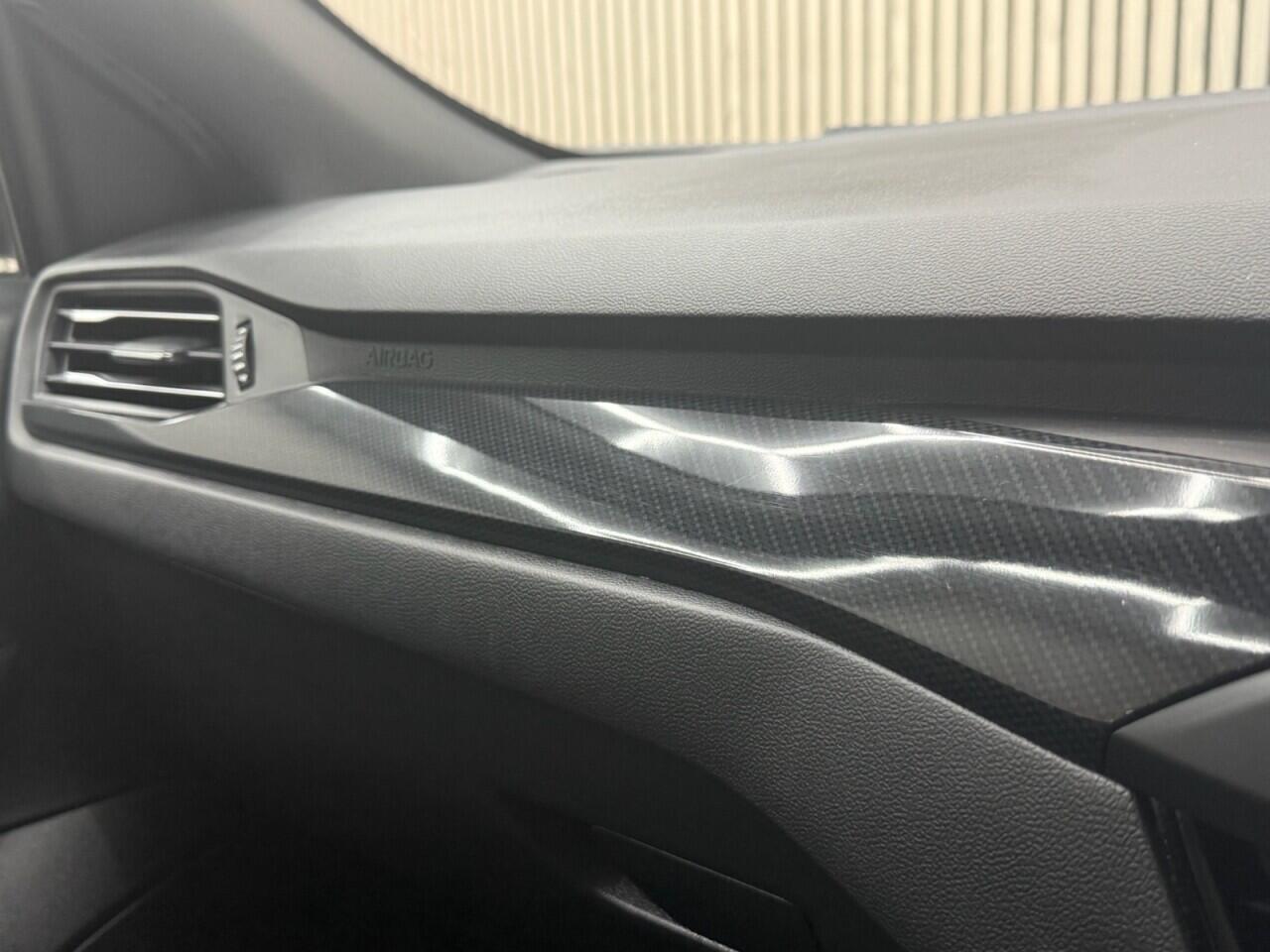 Ford Focus view 32