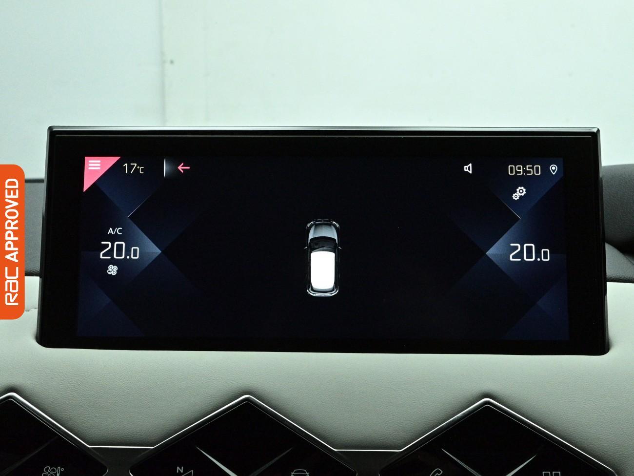 DS Automobiles DS 3 Crossback view 19