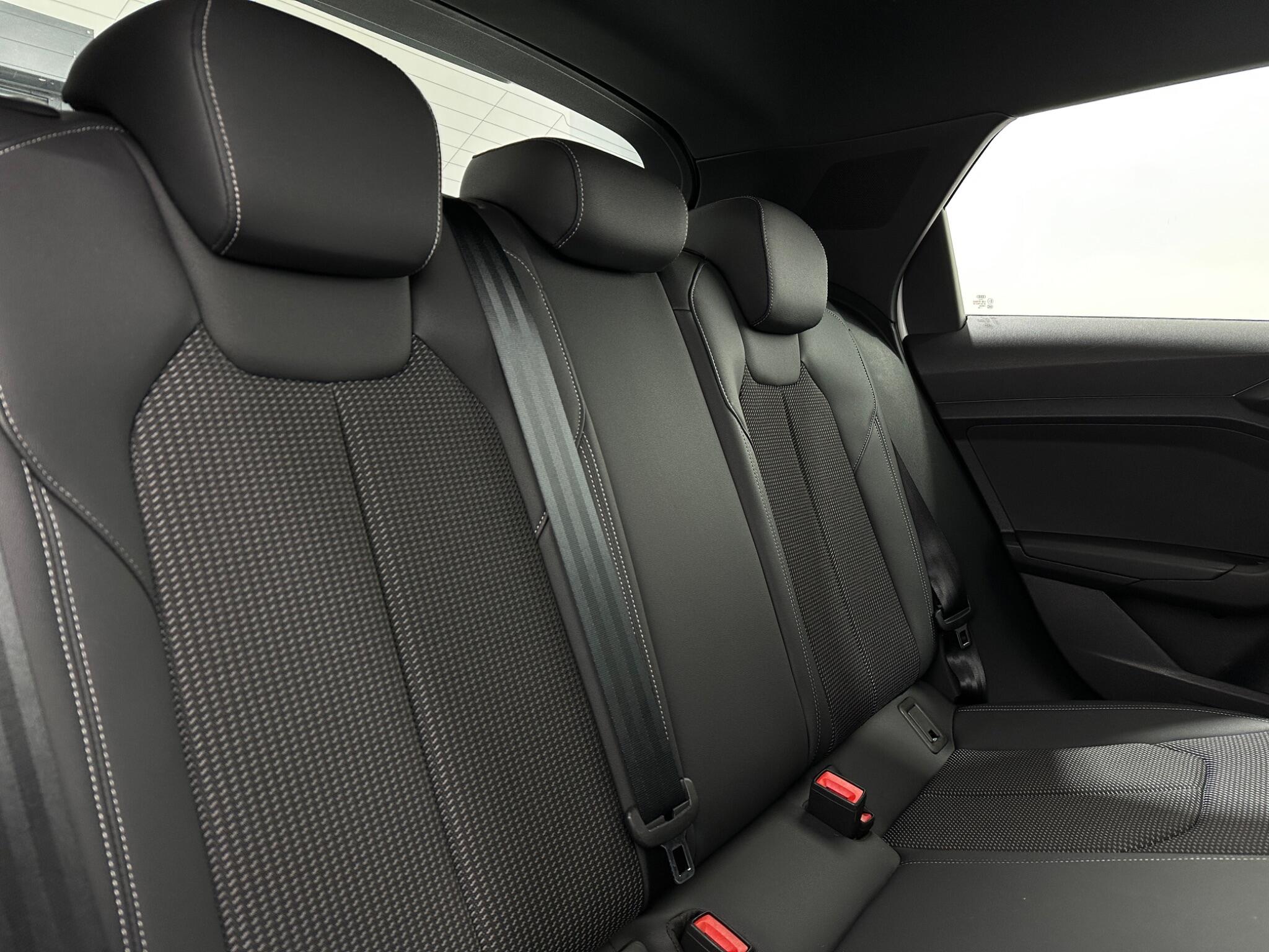 Audi A1 view 40