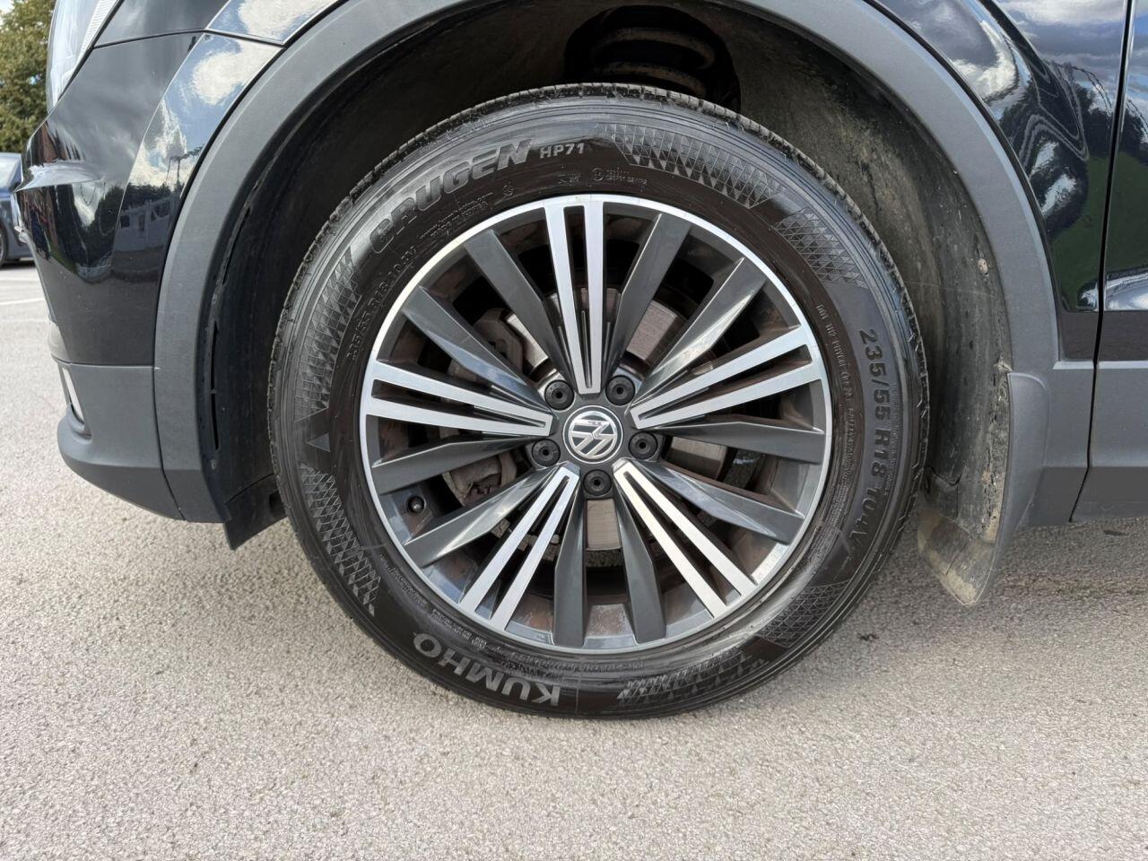 Volkswagen Tiguan Allspace view 77
