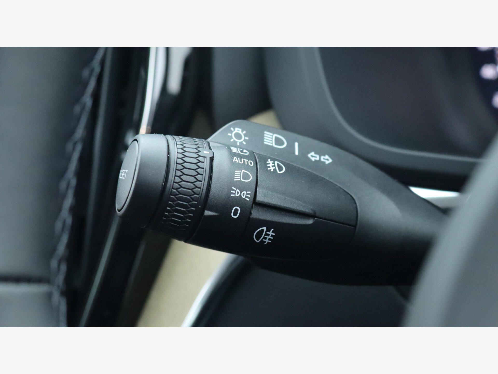 Volvo XC60 view 21