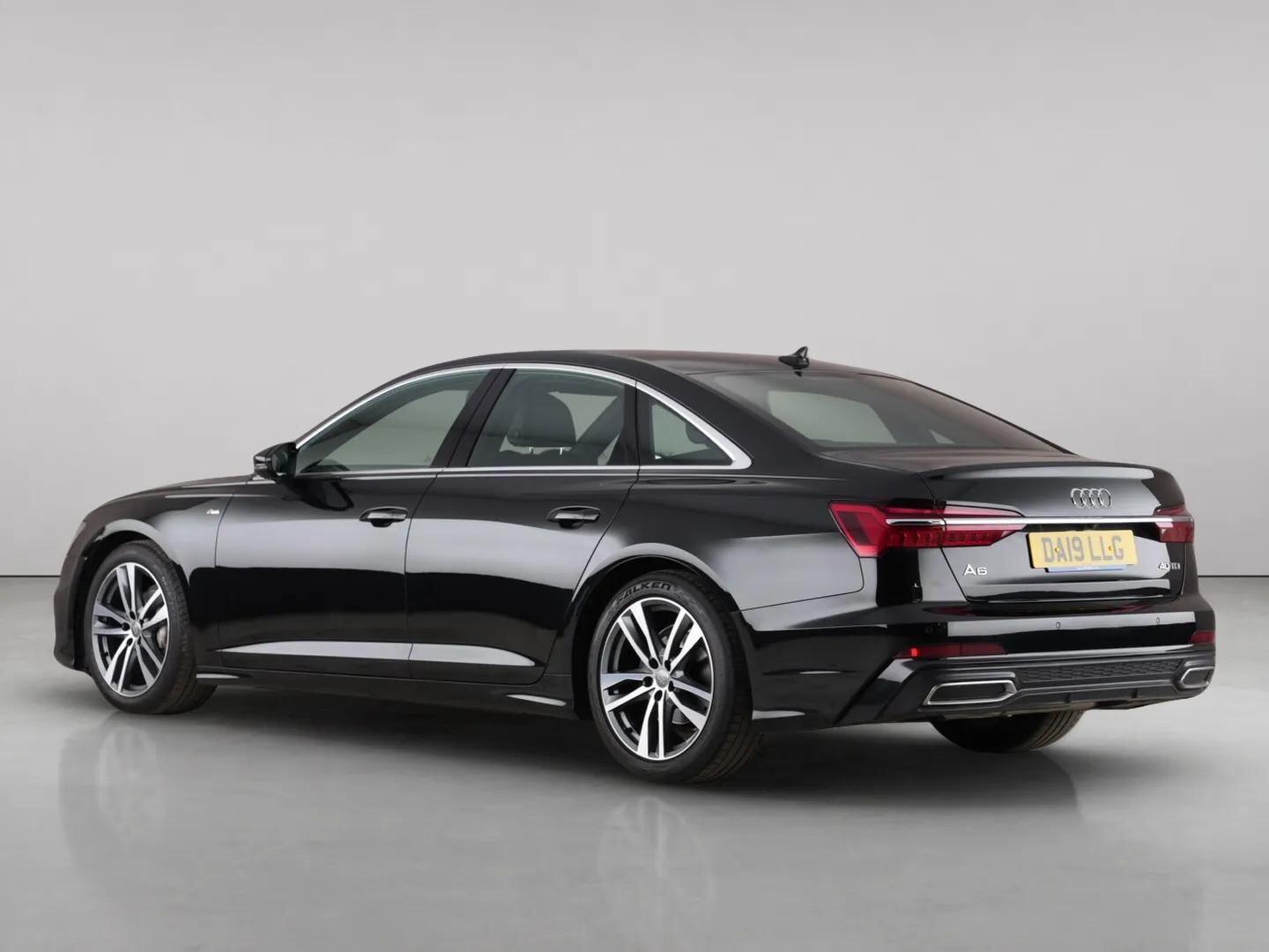 Audi A6 view 6