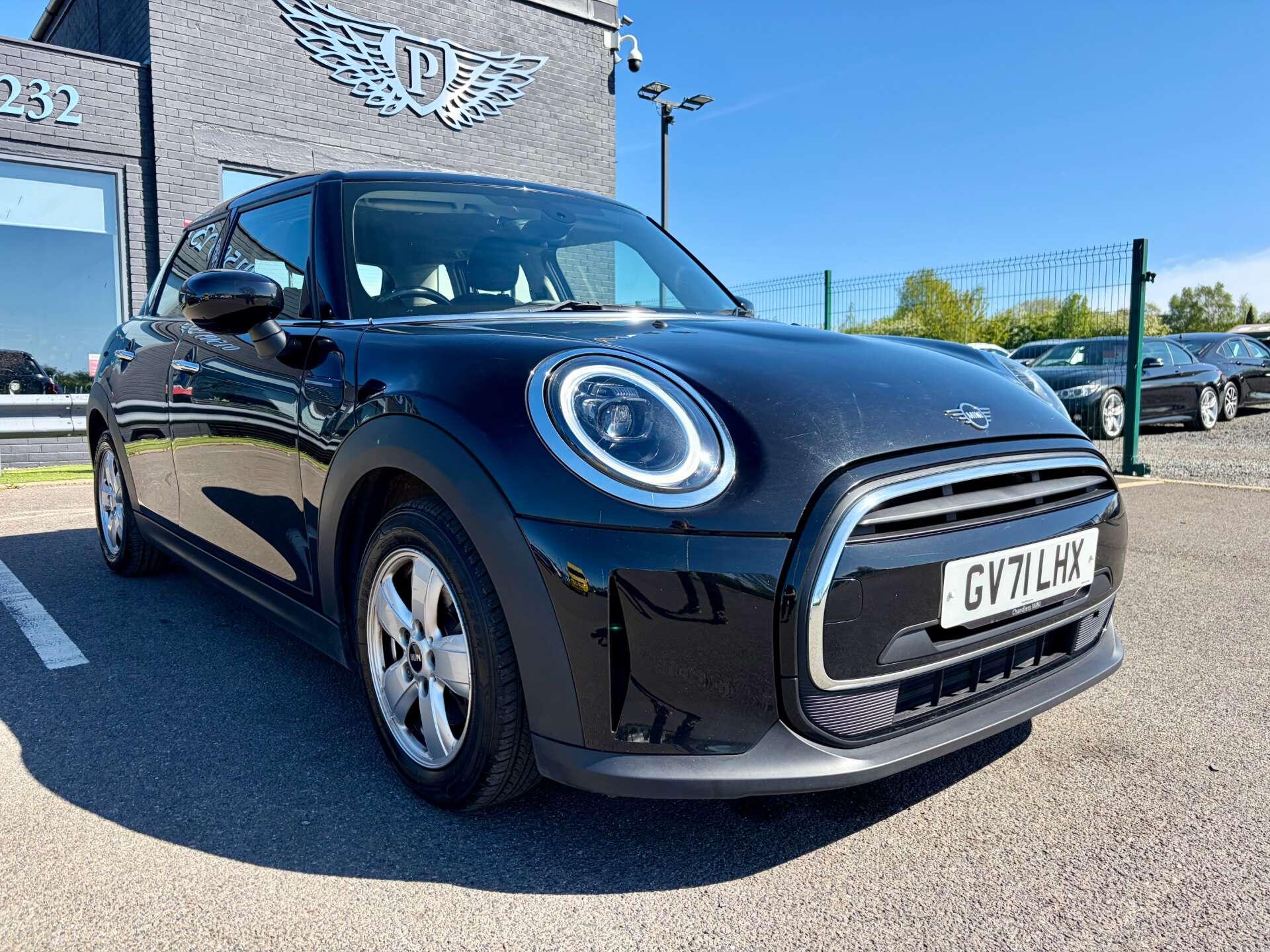 Mini Cooper view 52