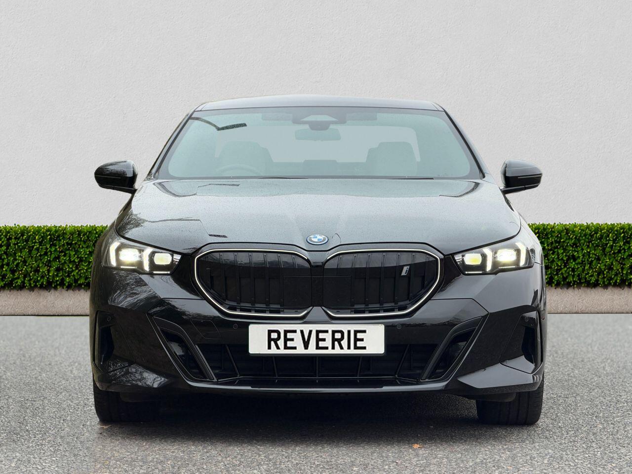 BMW i5 view 2