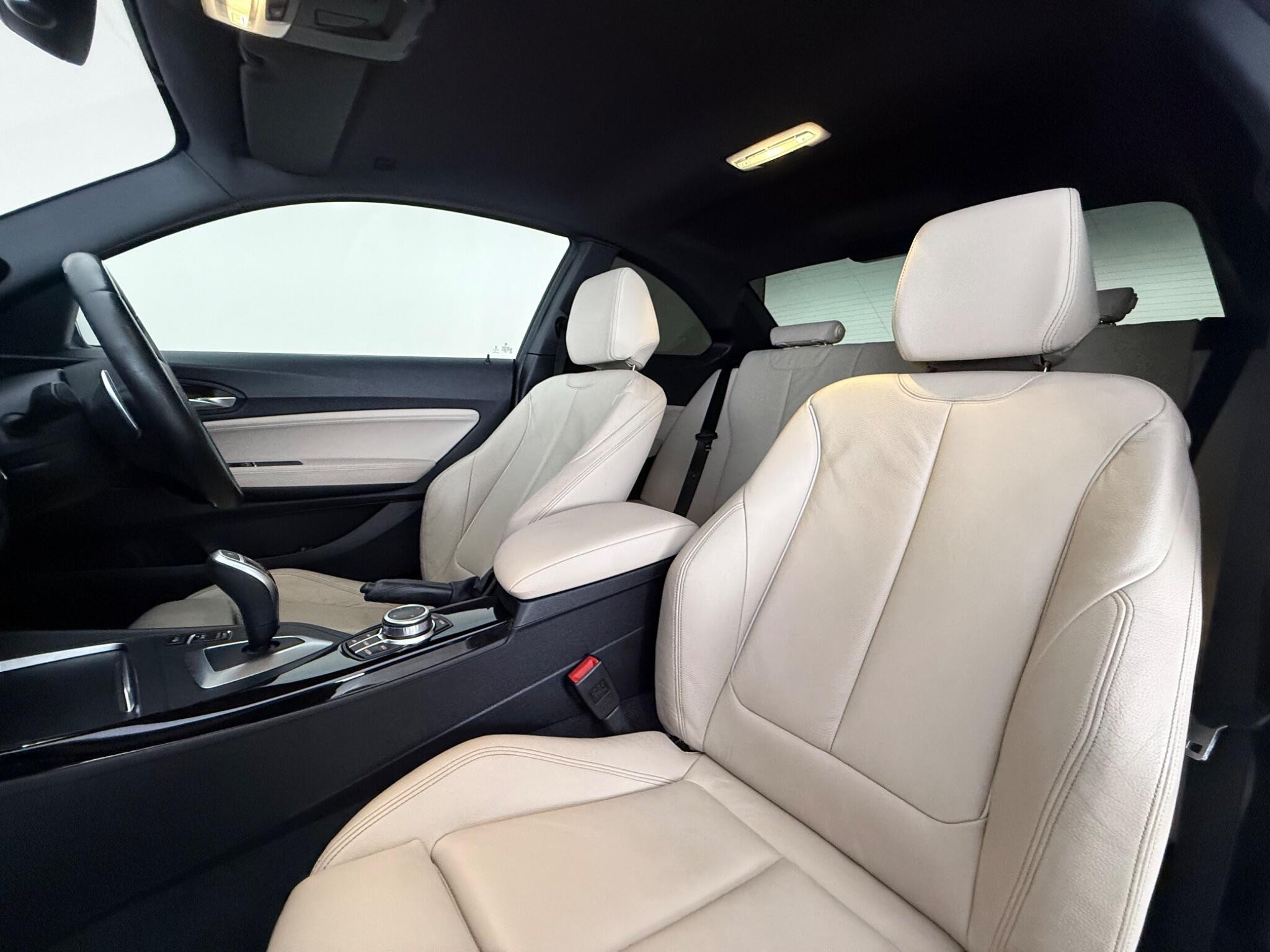 BMW 2 Series view 31