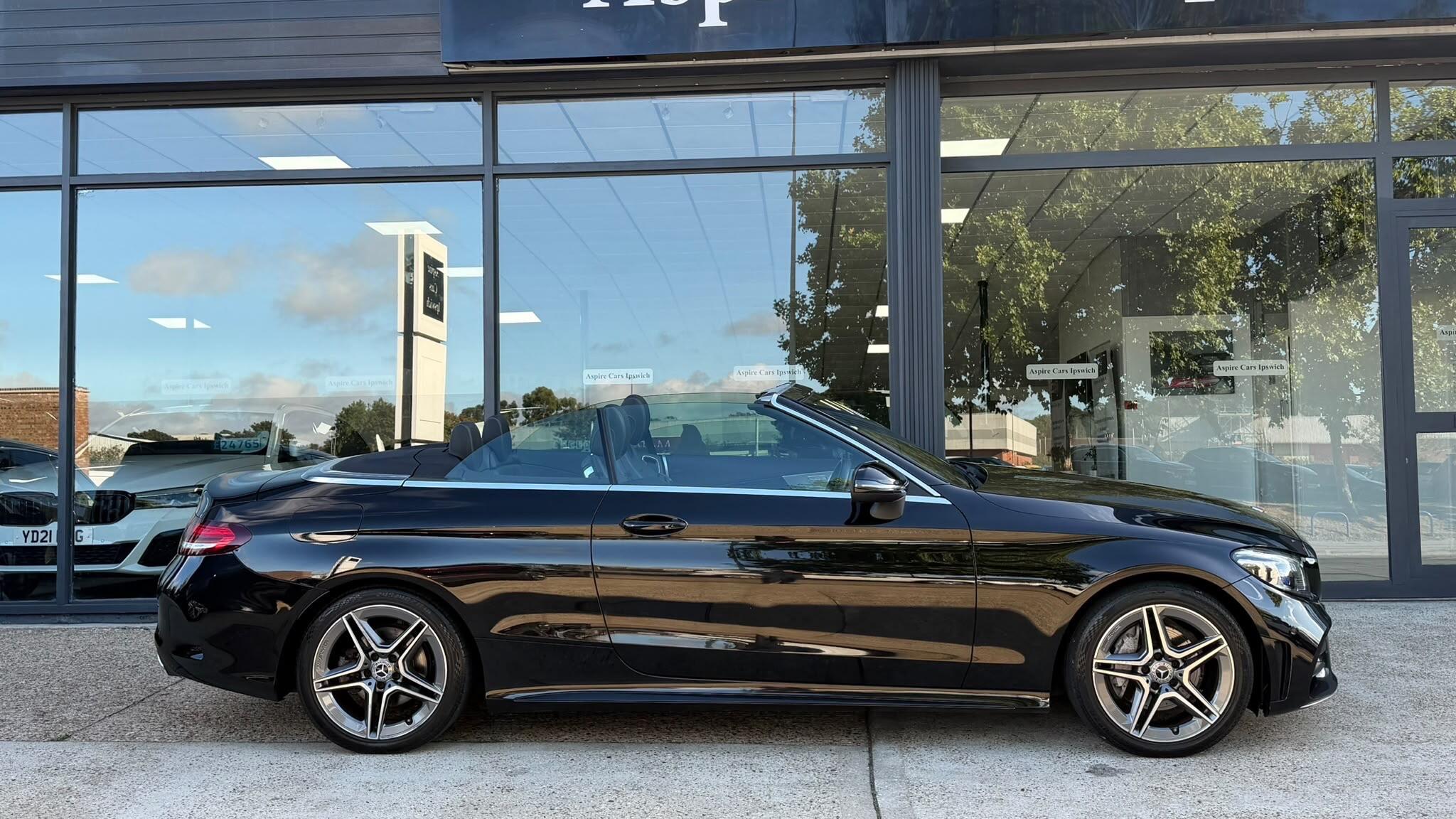 Mercedes-Benz C-Class view 5