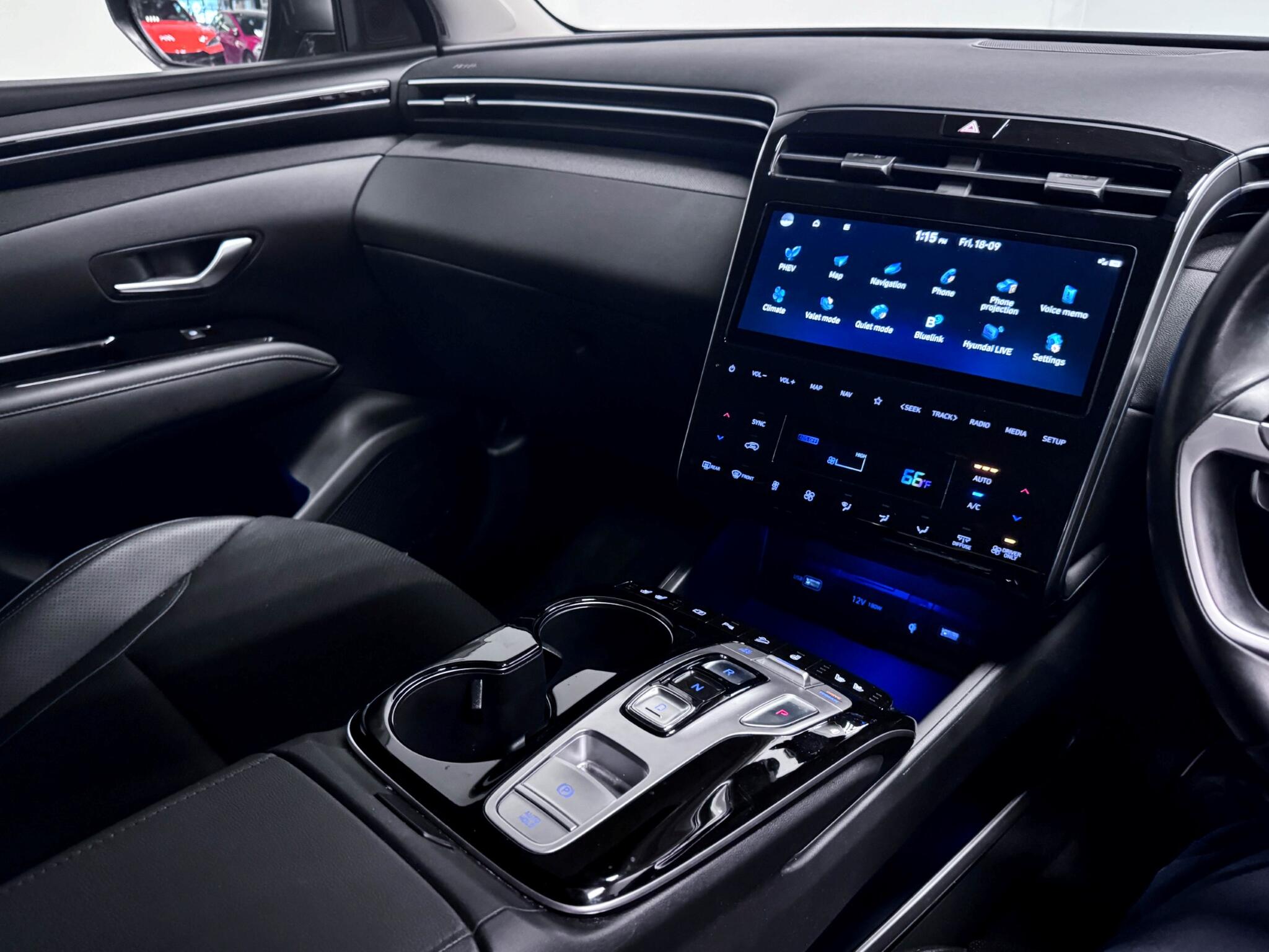 Hyundai Tucson view 33