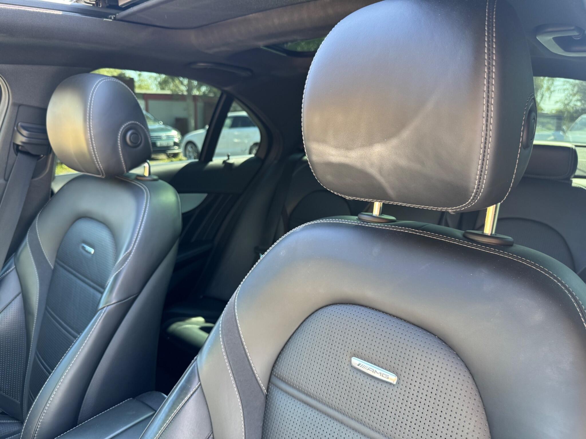 Mercedes-Benz C-Class view 28