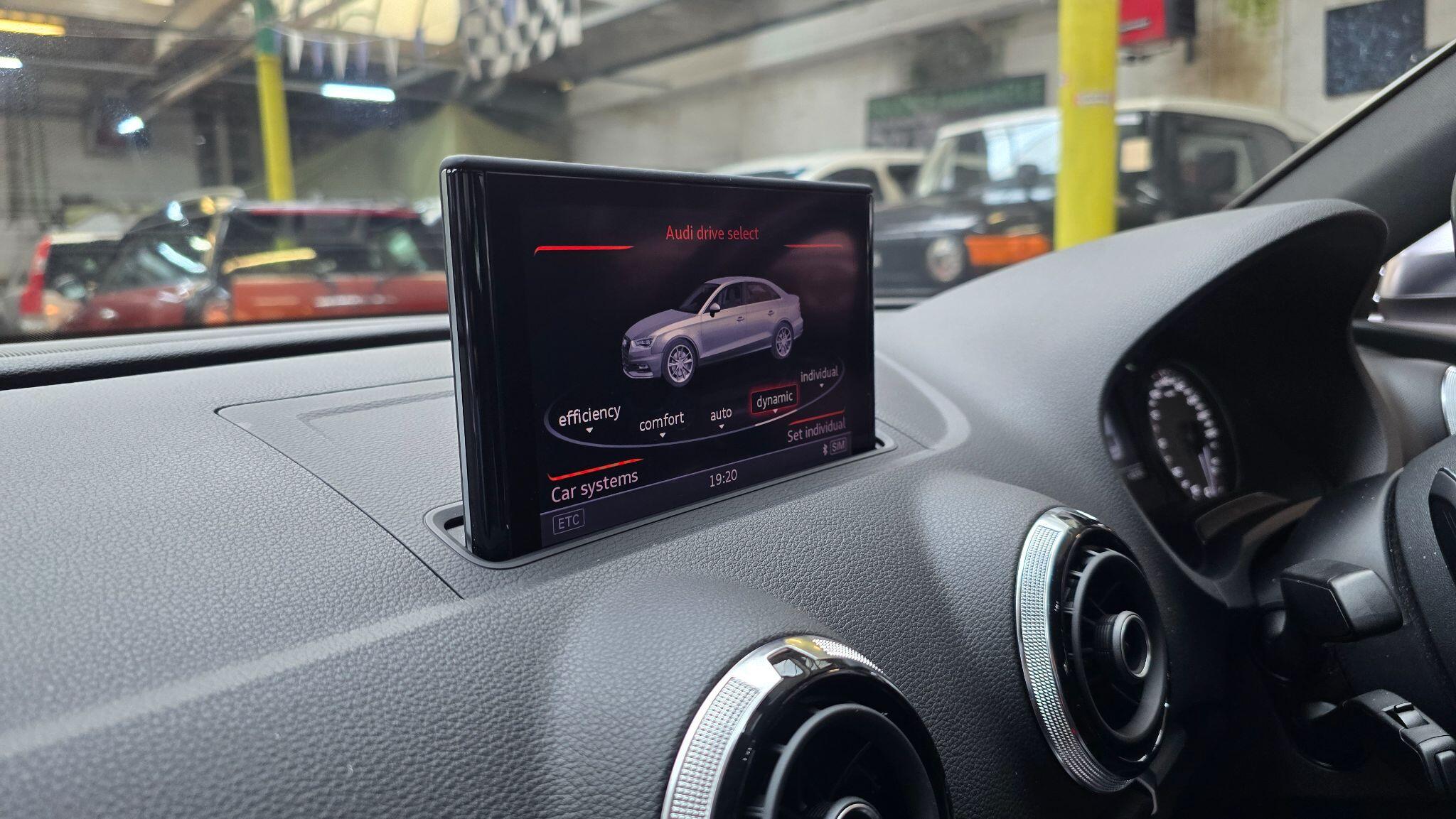Audi S3 view 18