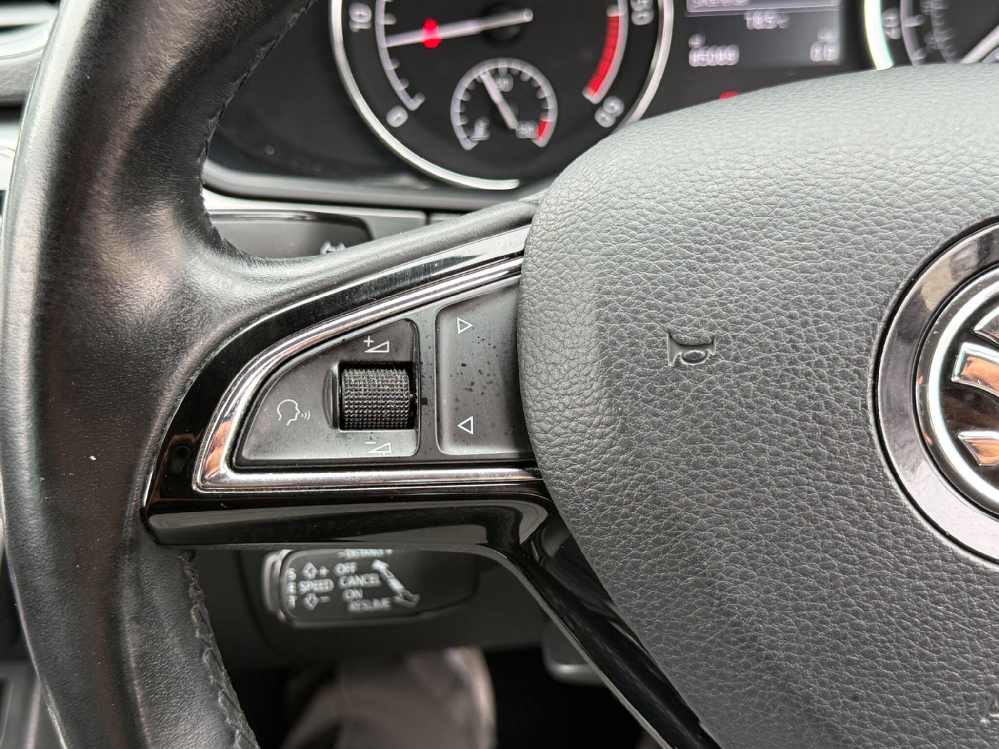 Skoda Superb - Image 62