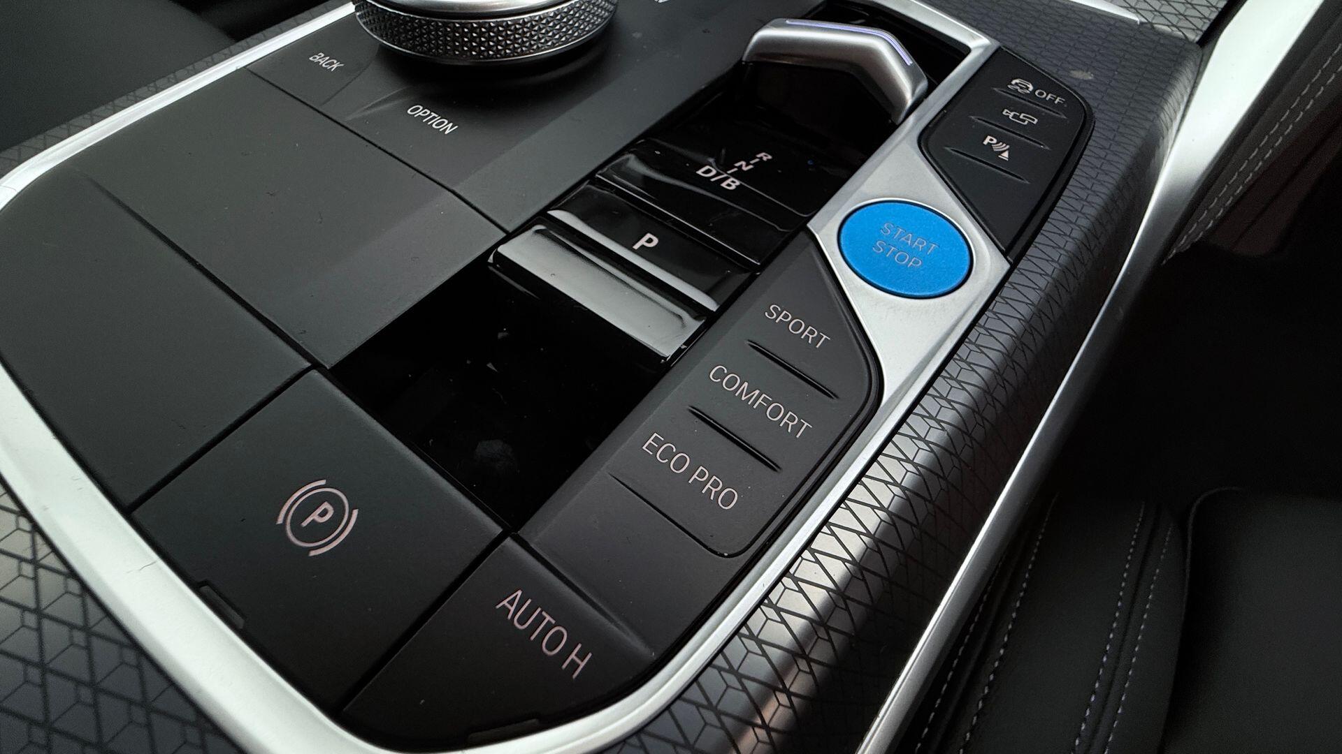 BMW I4 view 19
