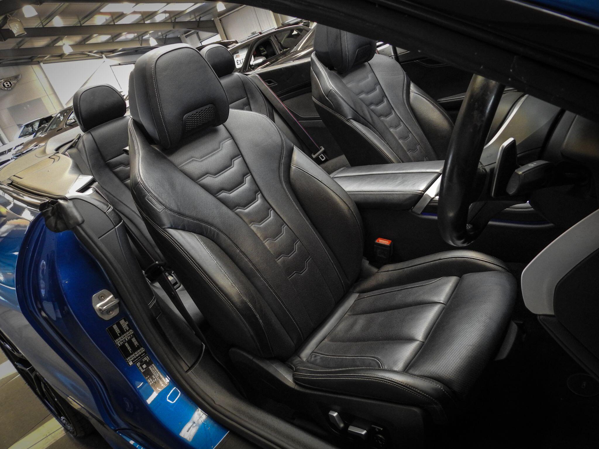 BMW 8 Series view 34