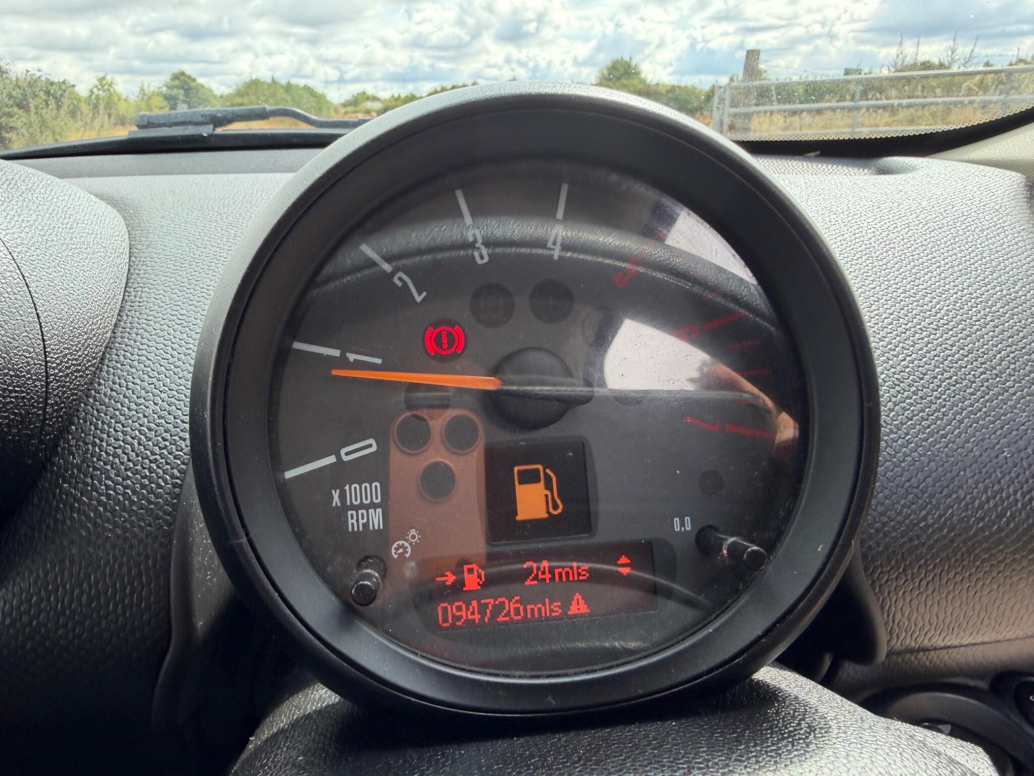 Mini Countryman view 15
