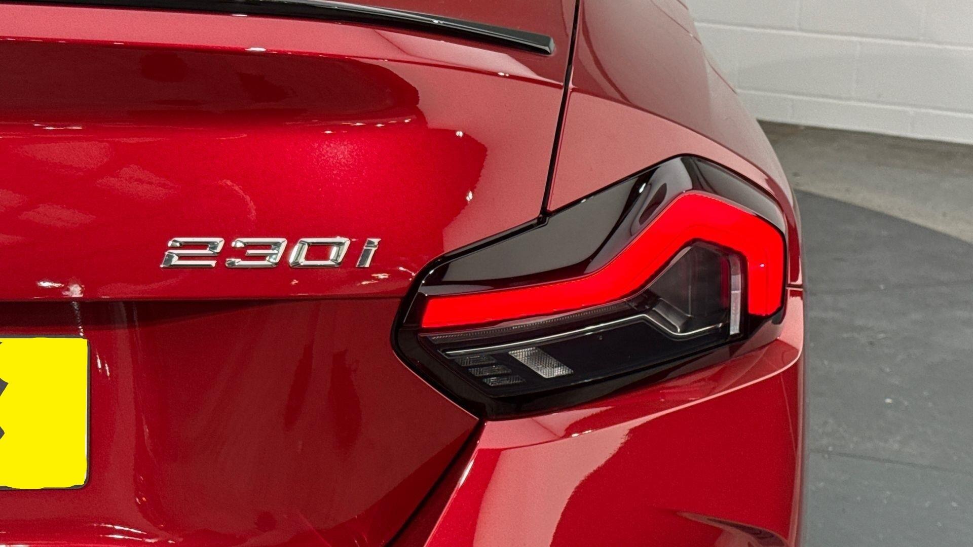 BMW 2 Series view 22