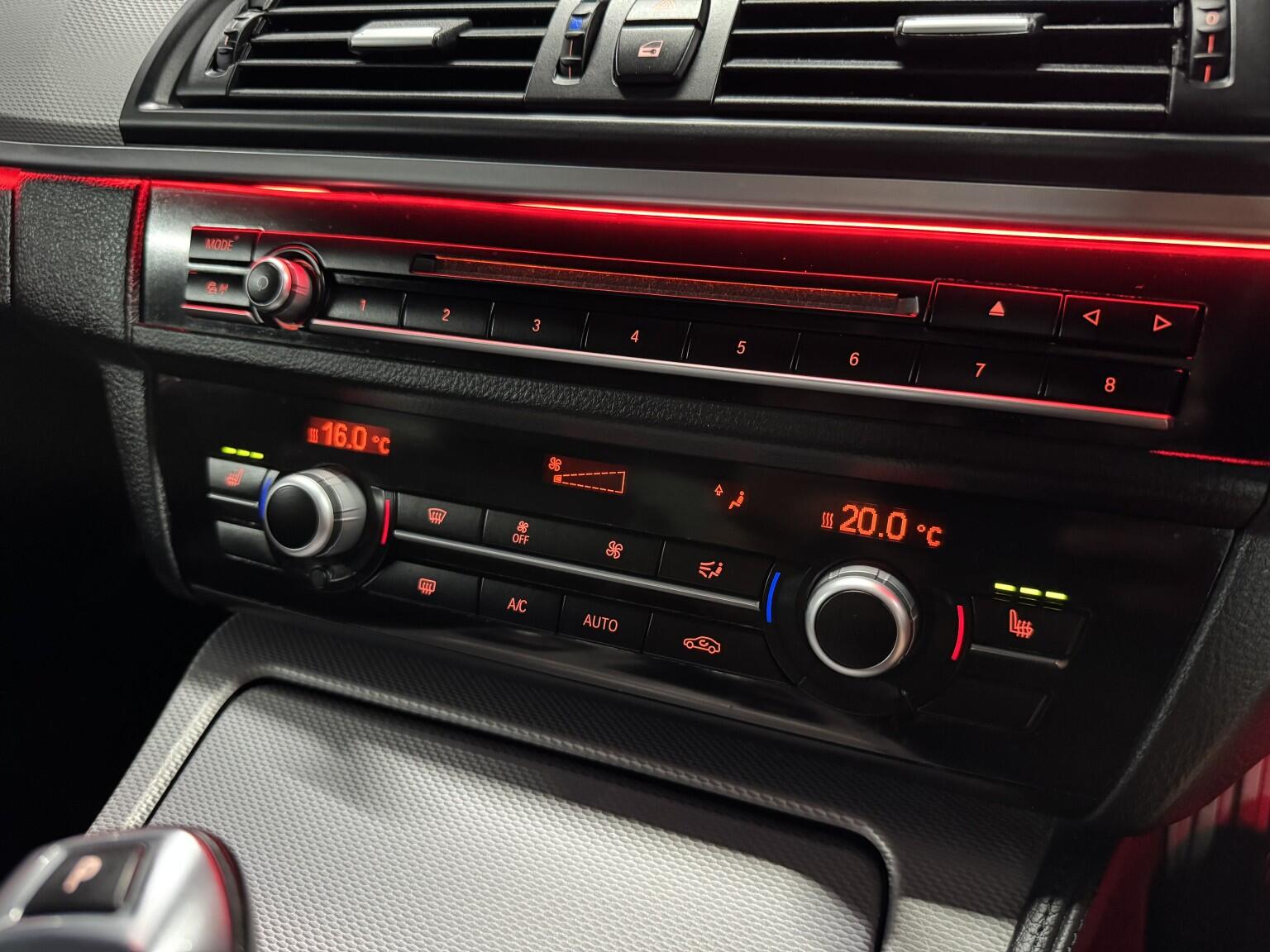 BMW 5 Series view 25