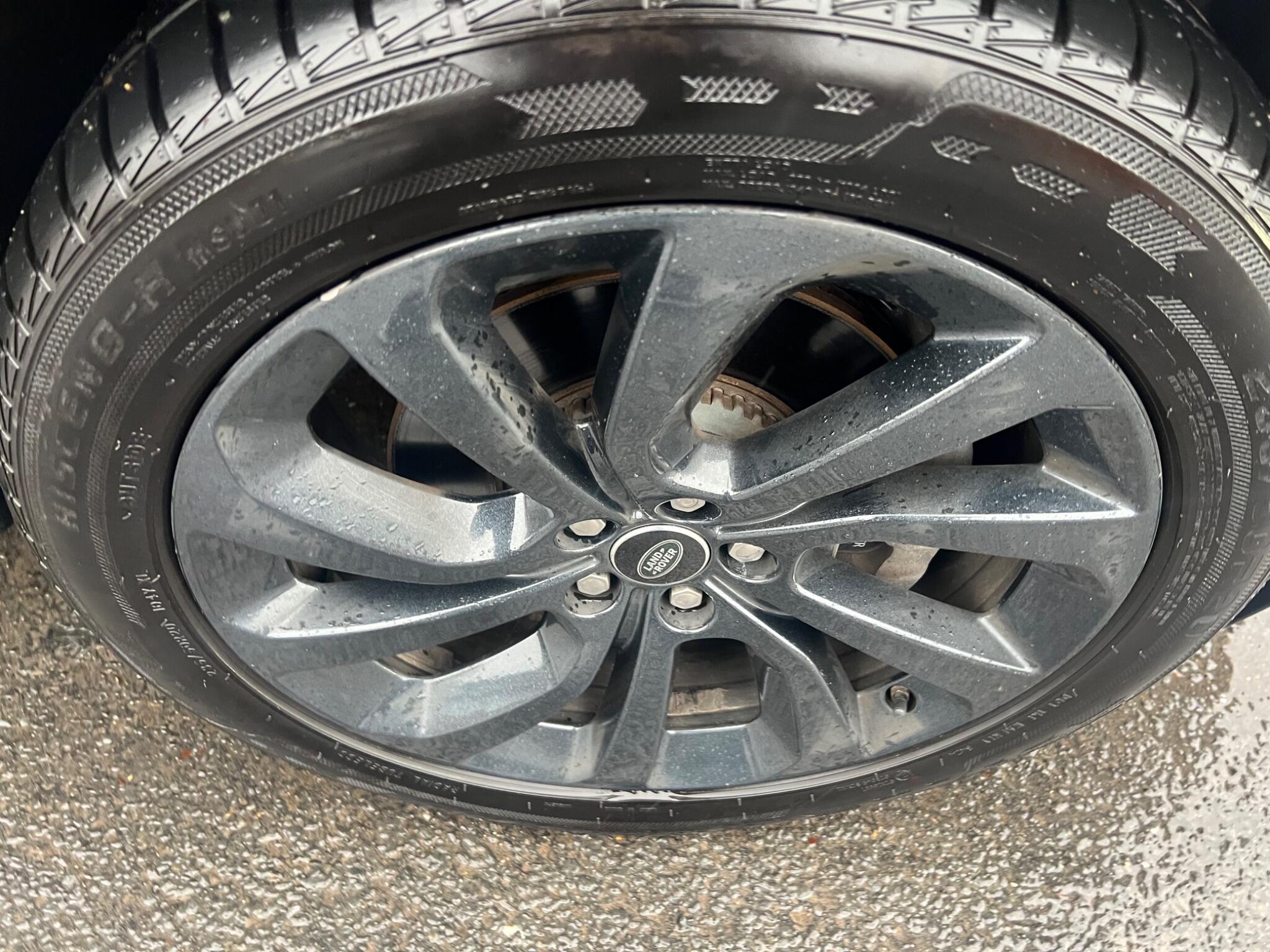 2020 Land Rover Discovery Sport 2.0 D180 MHEV R-Dynamic S Auto 4WD Euro 6 (s/s) 5dr • 59,000 miles image 21