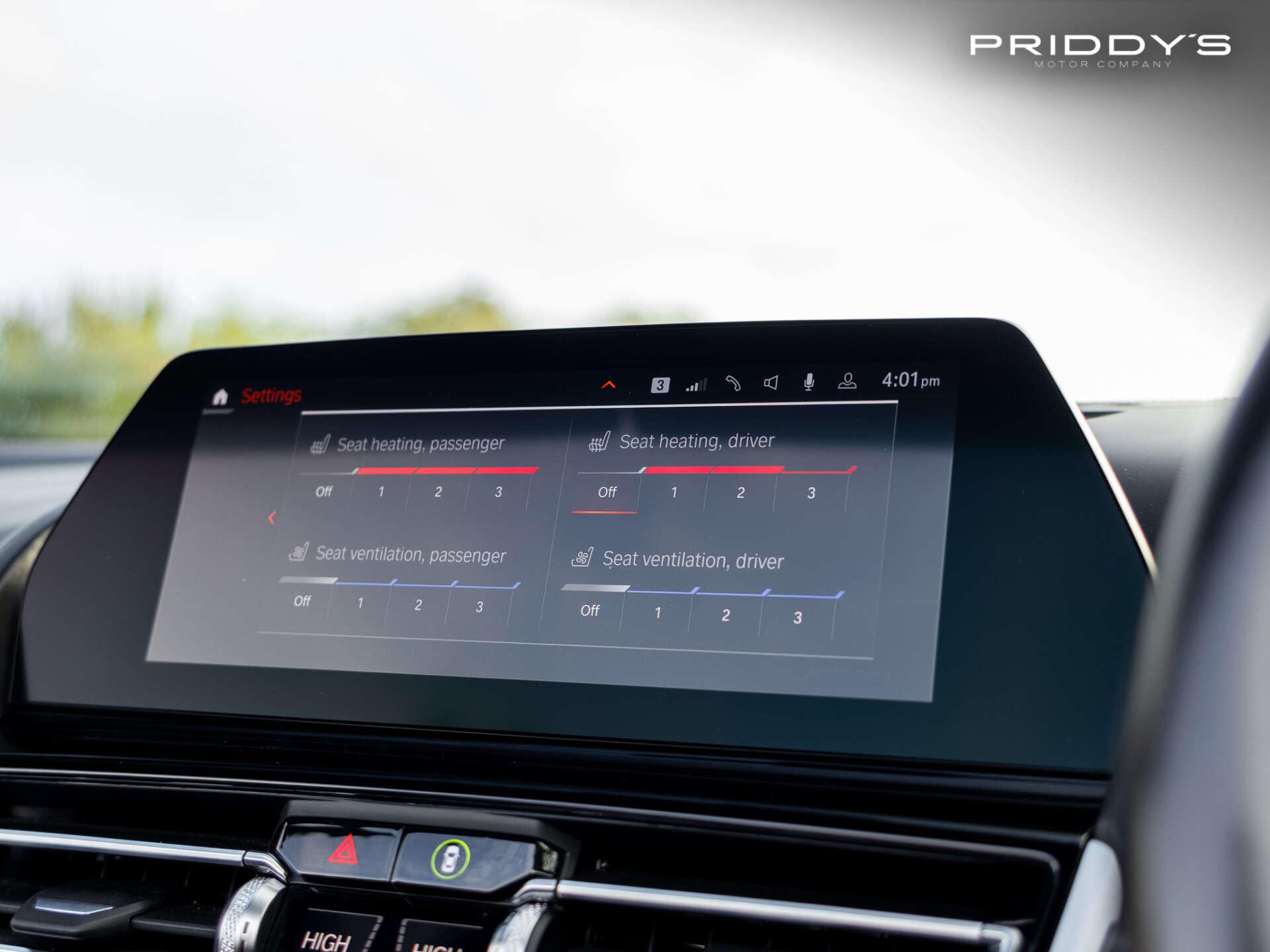 BMW 8 Series view 29