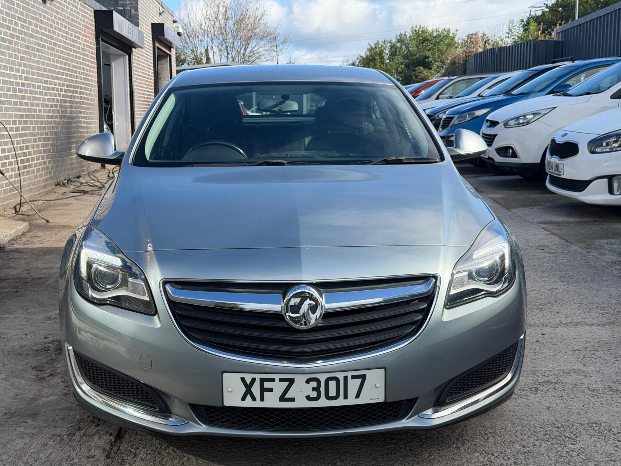 Vauxhall Insignia view 2
