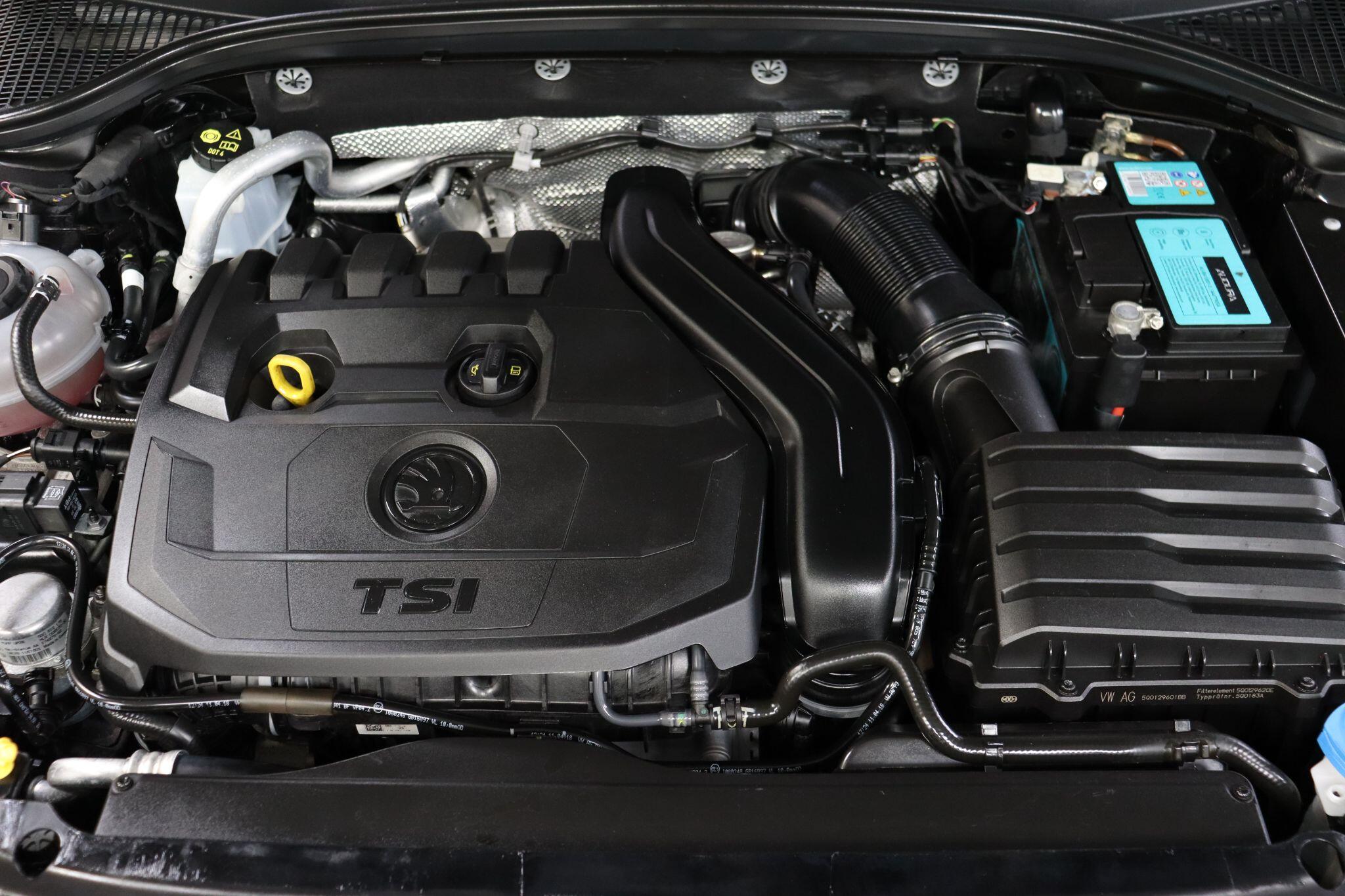 Skoda Octavia view 44