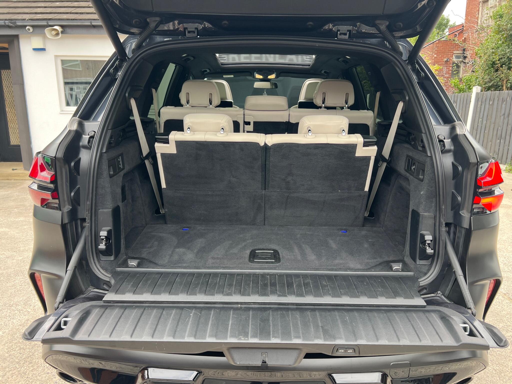BMW X5 view 82