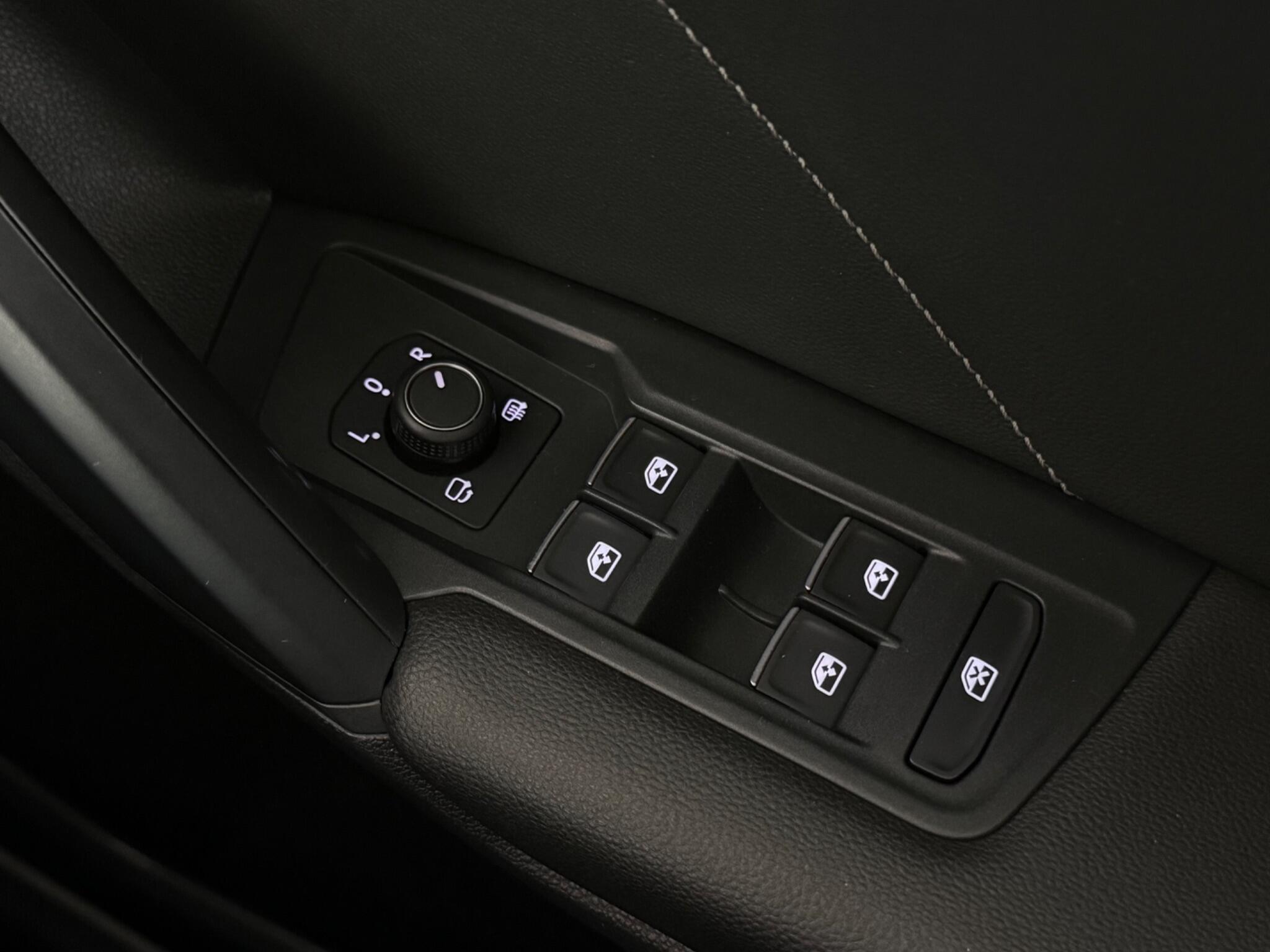 Volkswagen Tiguan view 27