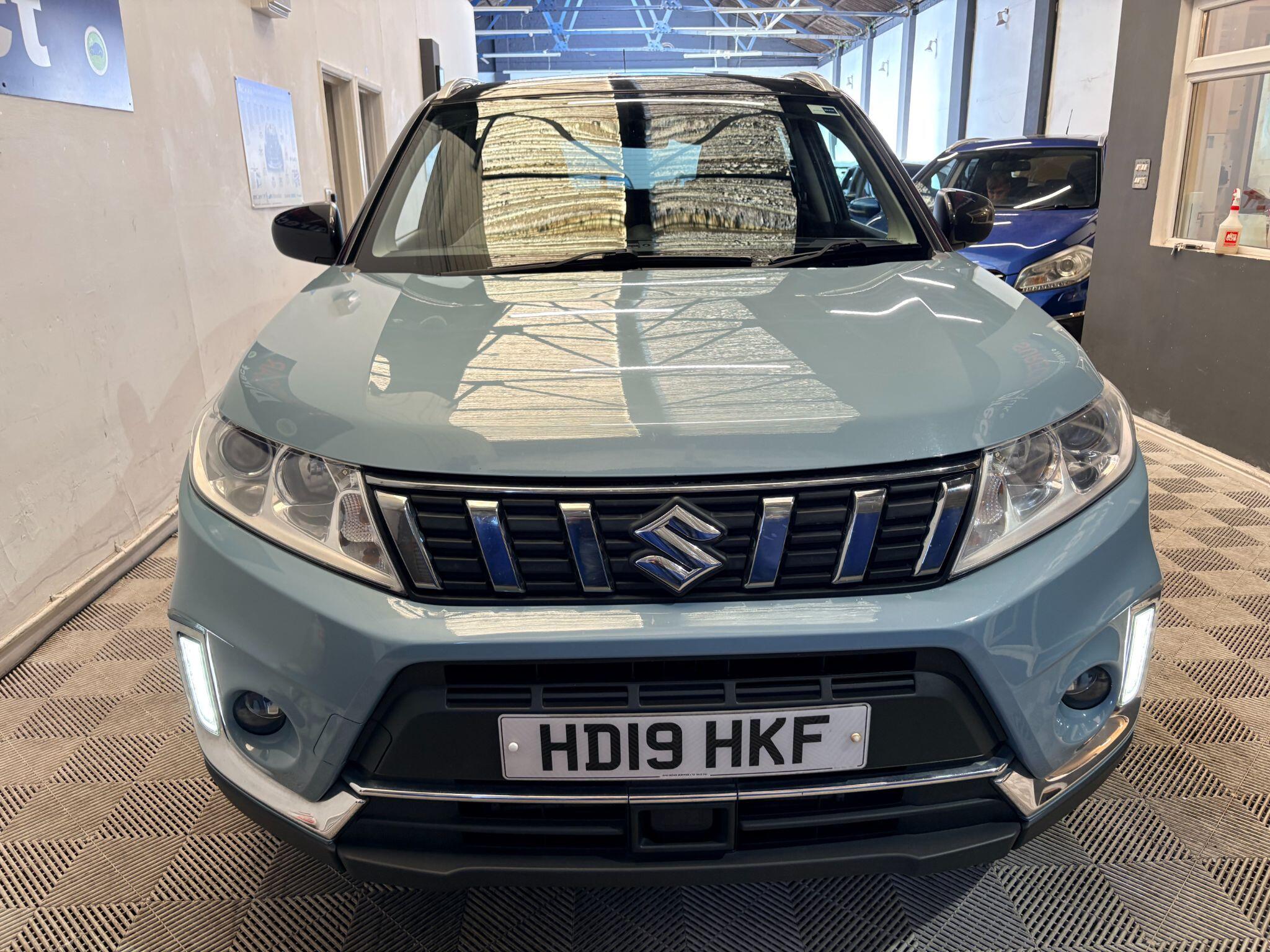 Suzuki Vitara view 9
