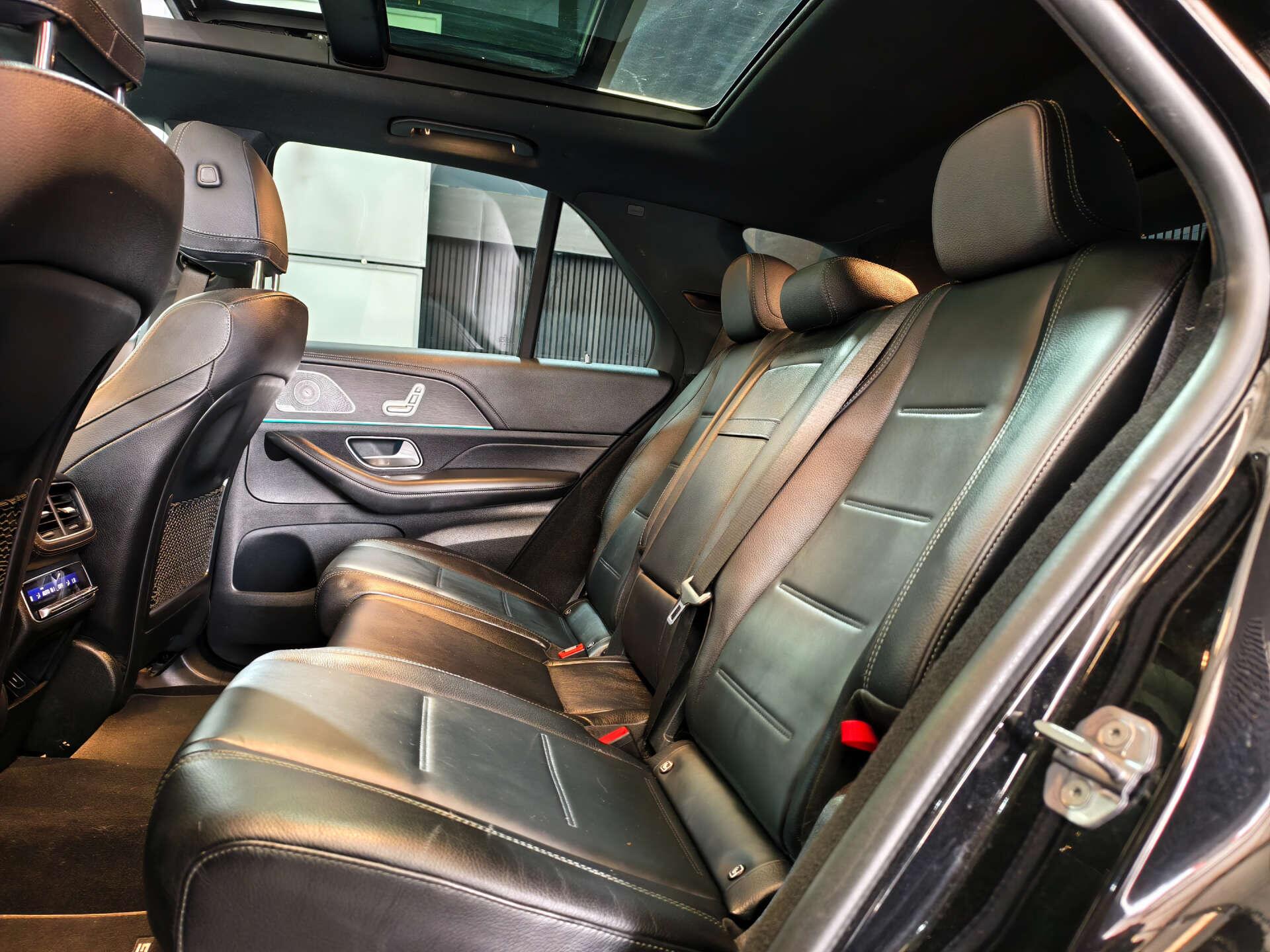 Mercedes-Benz Gle view 18