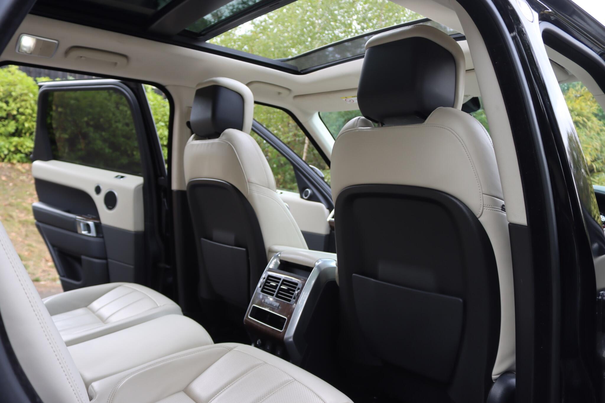 Land Rover Range Rover Sport view 30