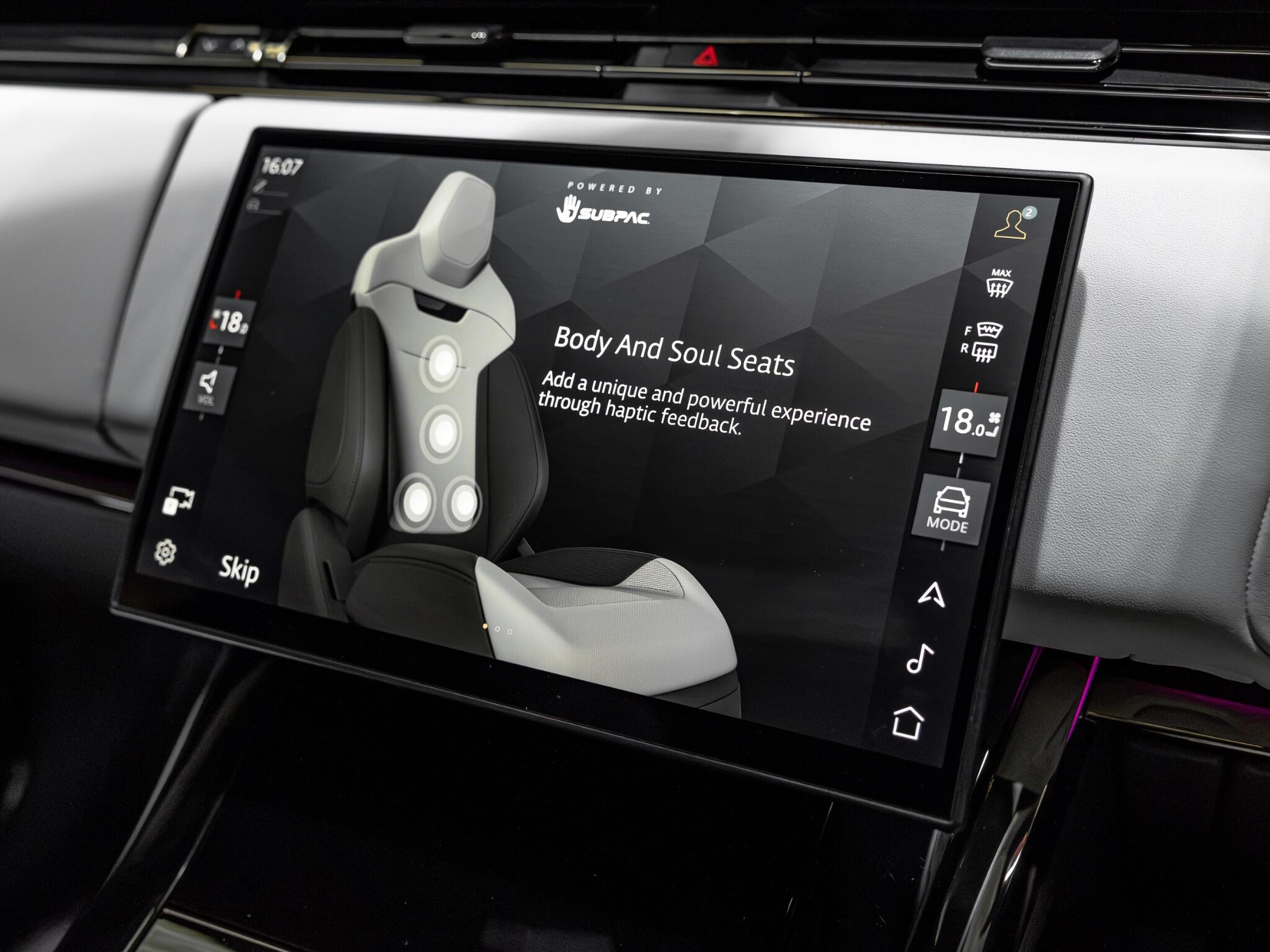 Land Rover Range Rover Sport view 26
