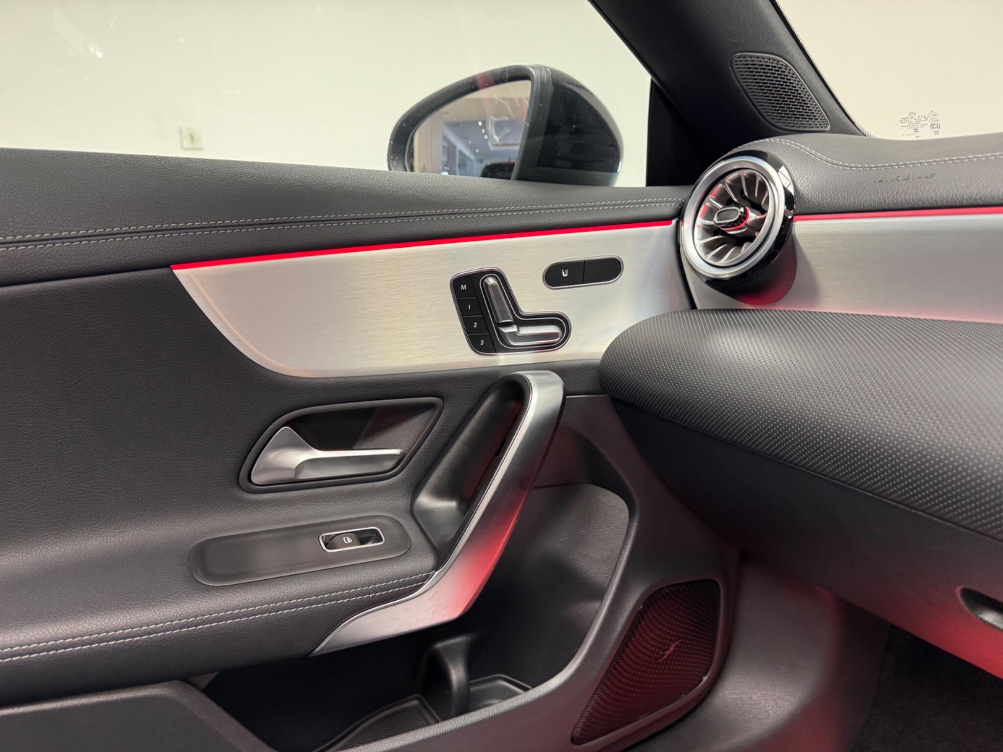Mercedes-Benz CLA view 9