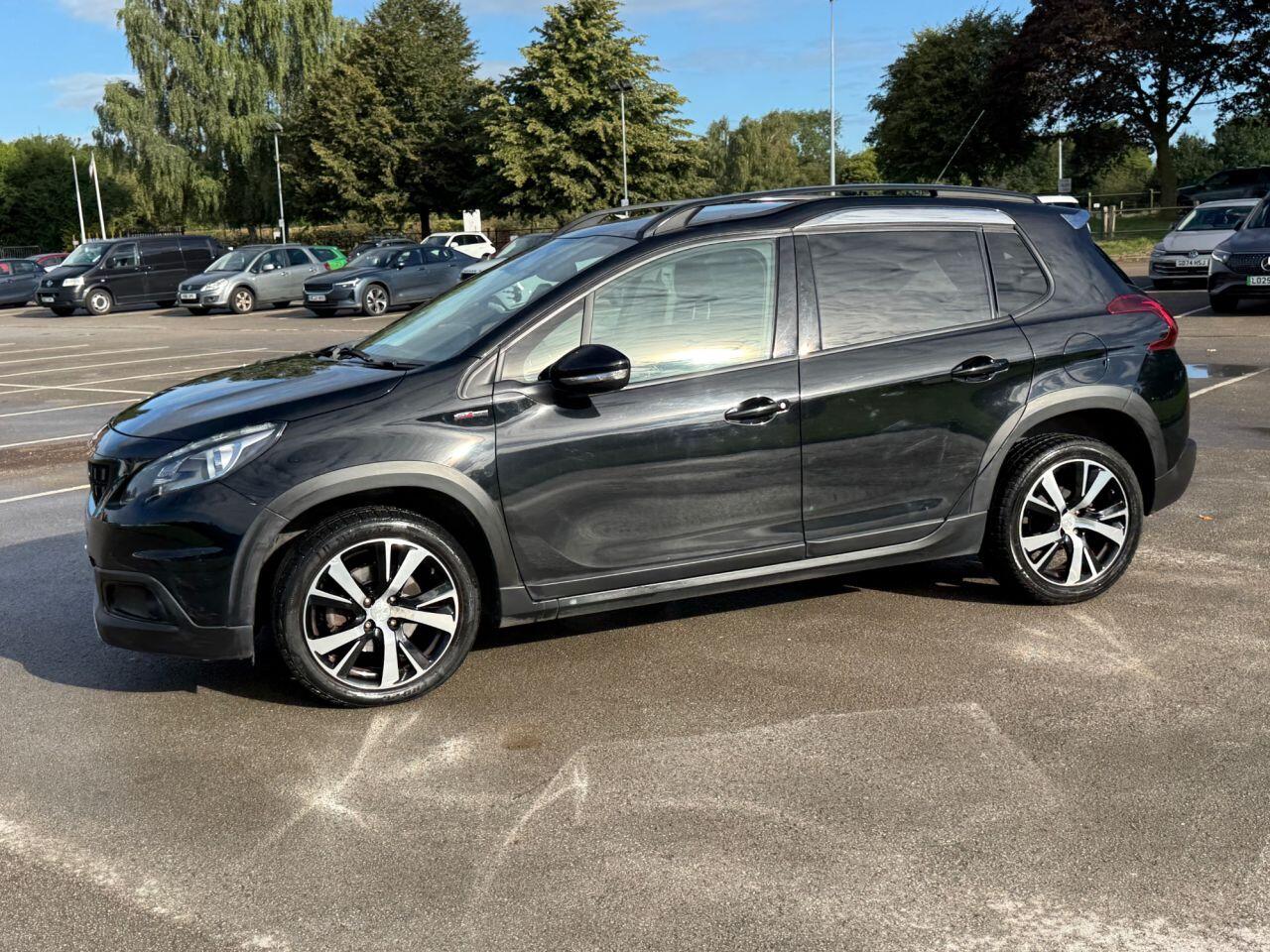 Peugeot 2008 view 5